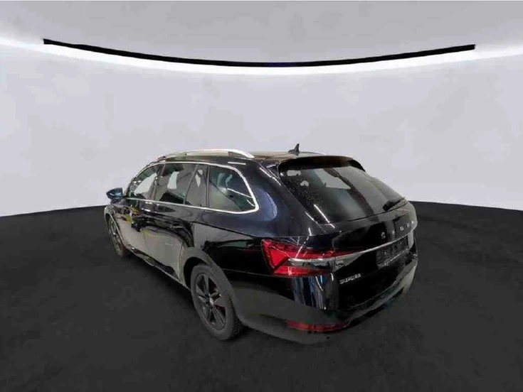 Škoda Superb Combi 2.0 TDI DSG Style Columbus