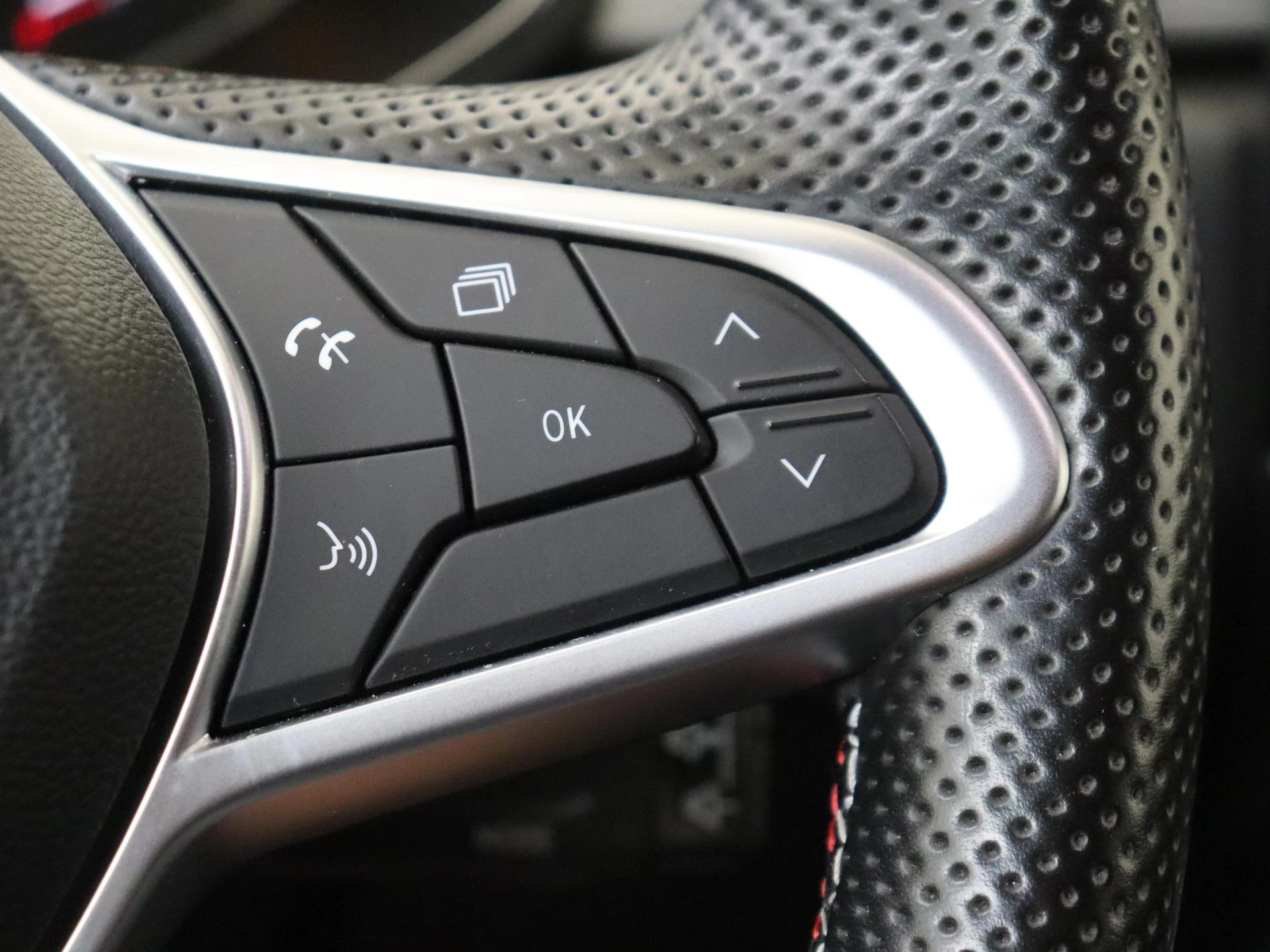Renault-Captur-image-13