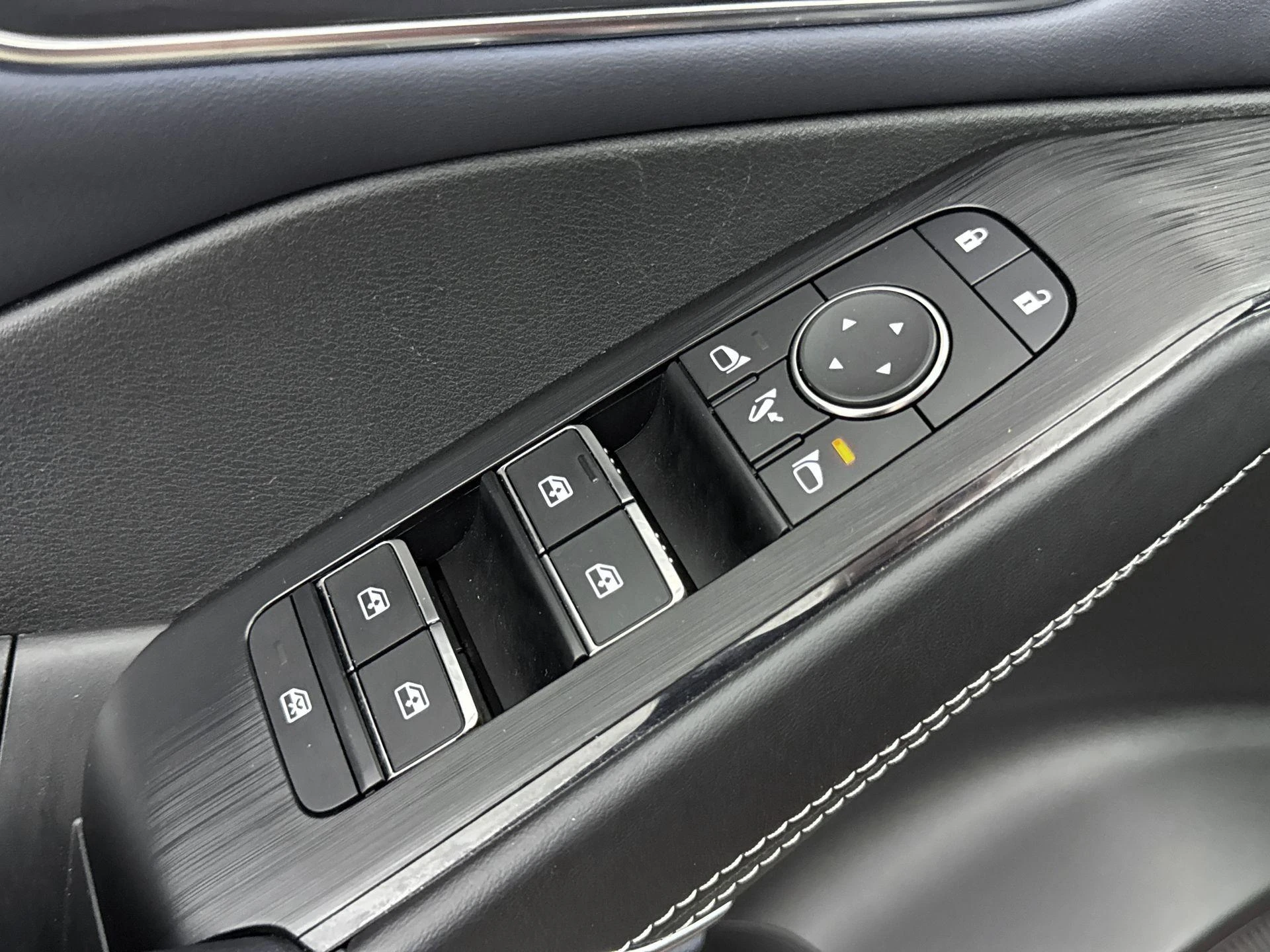 Nissan-QASHQAI-image-26