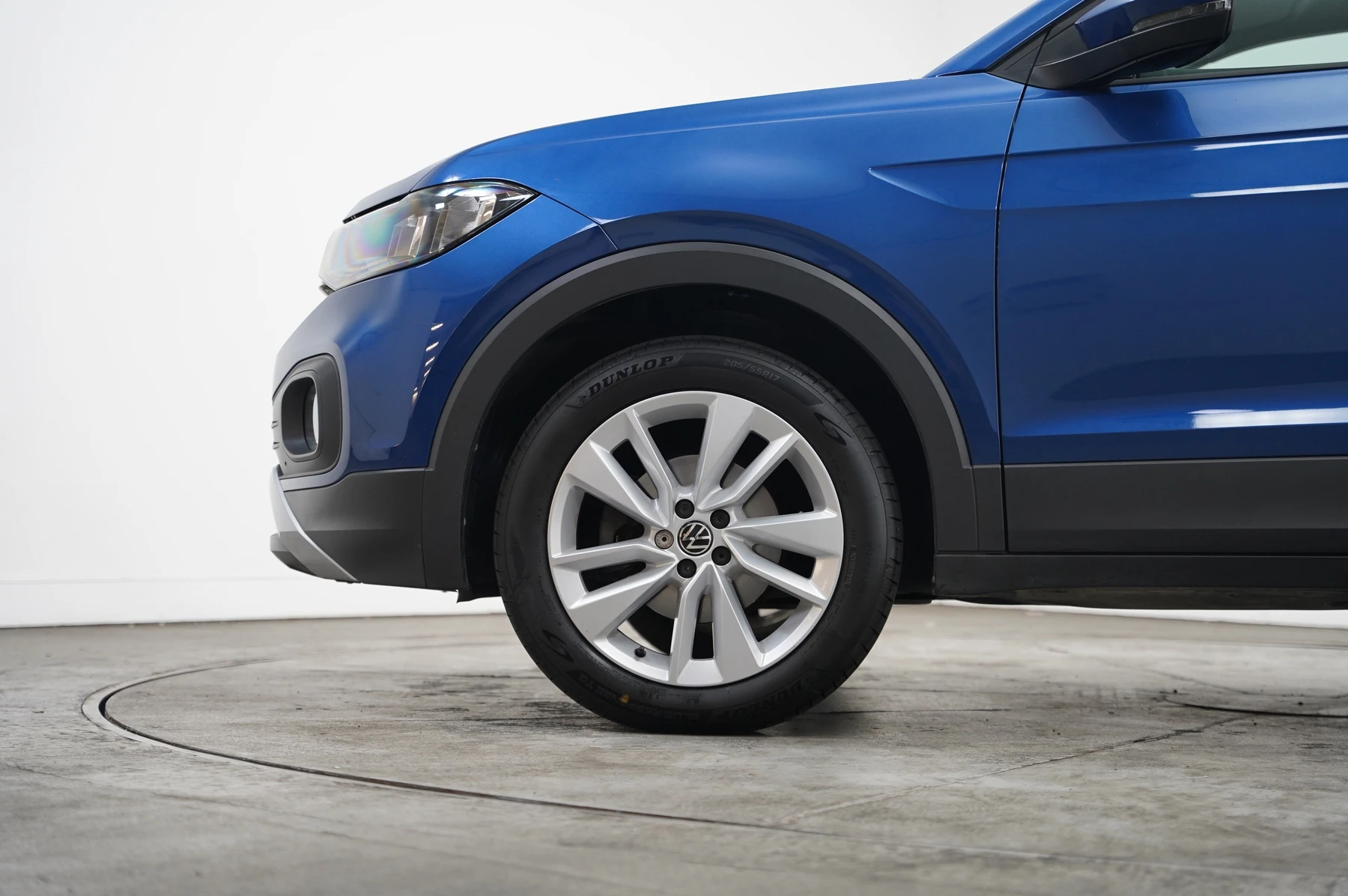 Volkswagen-T-Cross-image-4