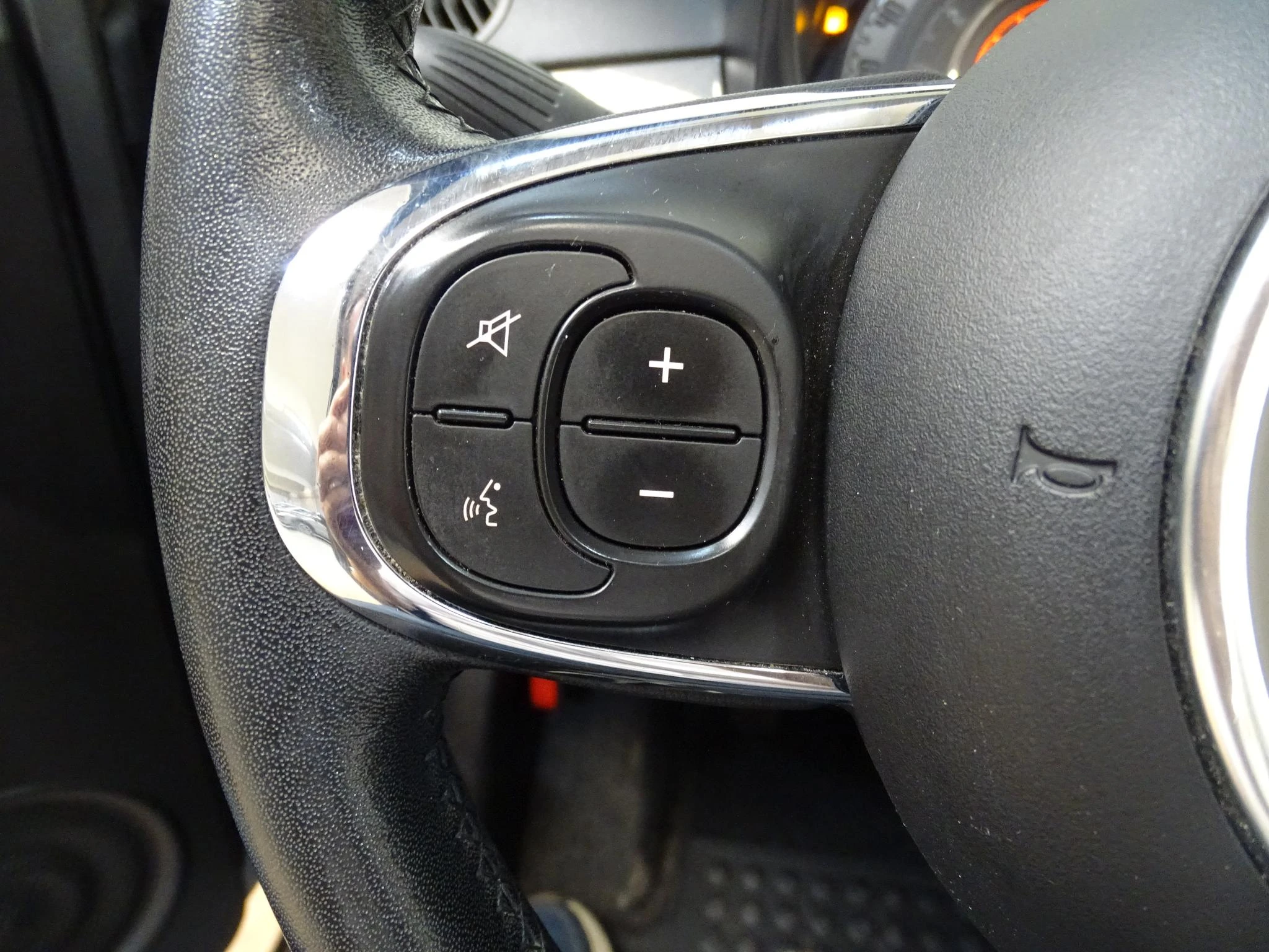 Fiat-500C-image-18