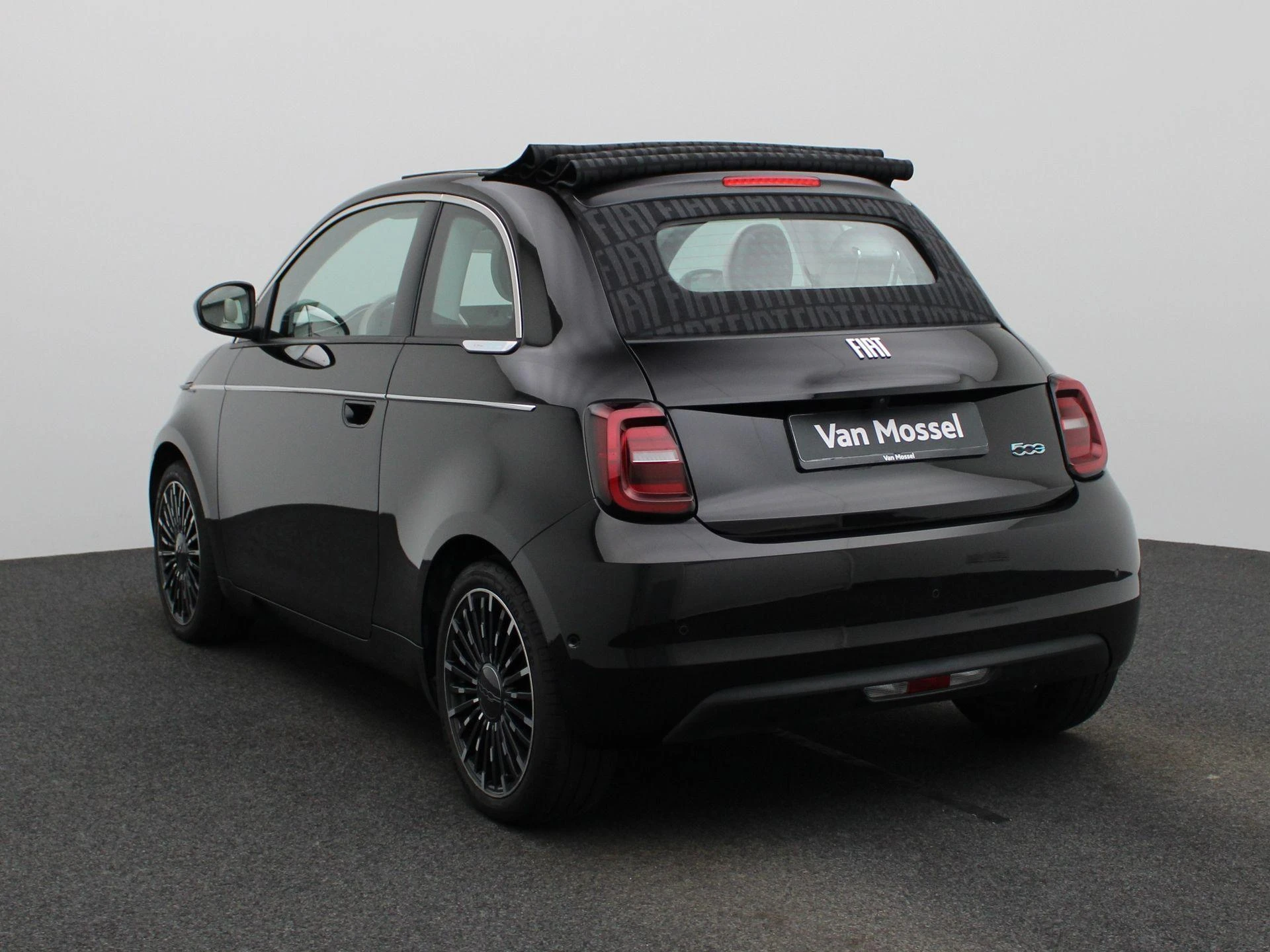 Fiat-500e-image-1
