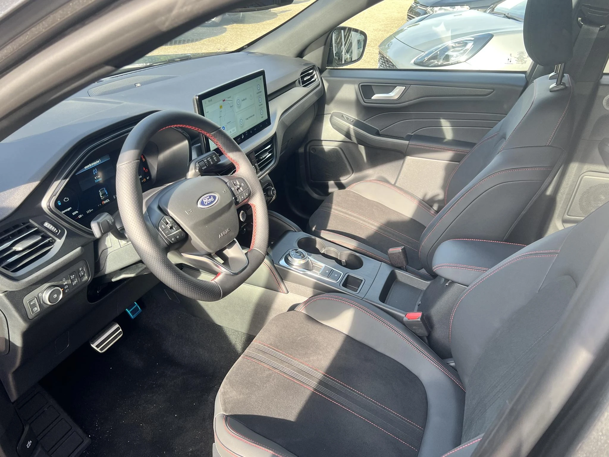 Ford-Kuga-image-17