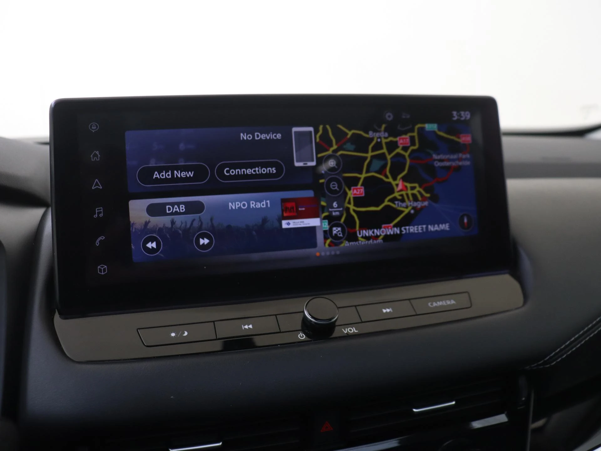 Nissan-QASHQAI-image-16