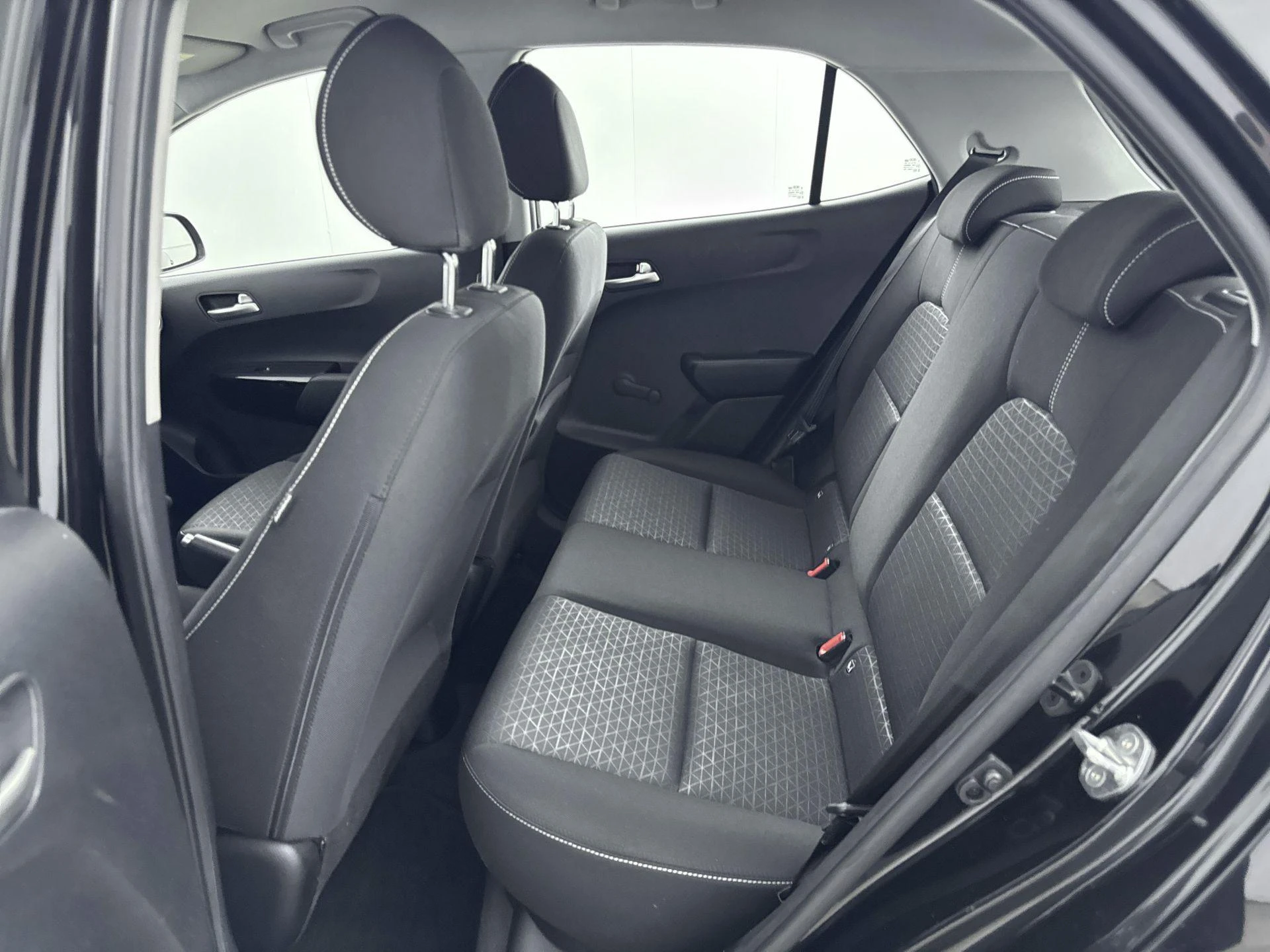 Kia-Picanto-image-22