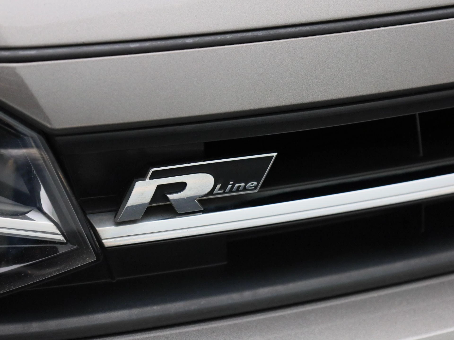 Volkswagen-Polo-image-30