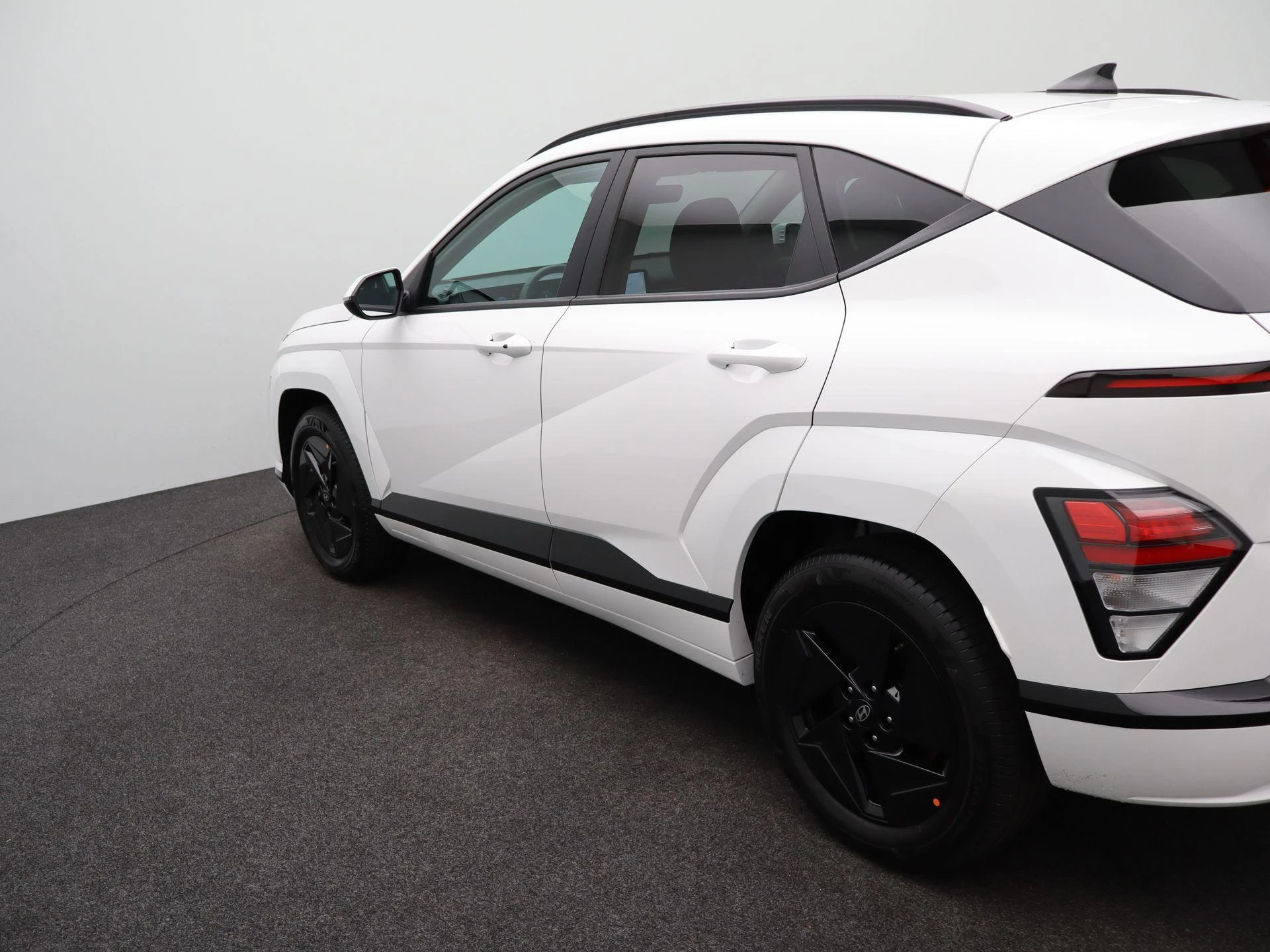 Hyundai-Kona-image-32