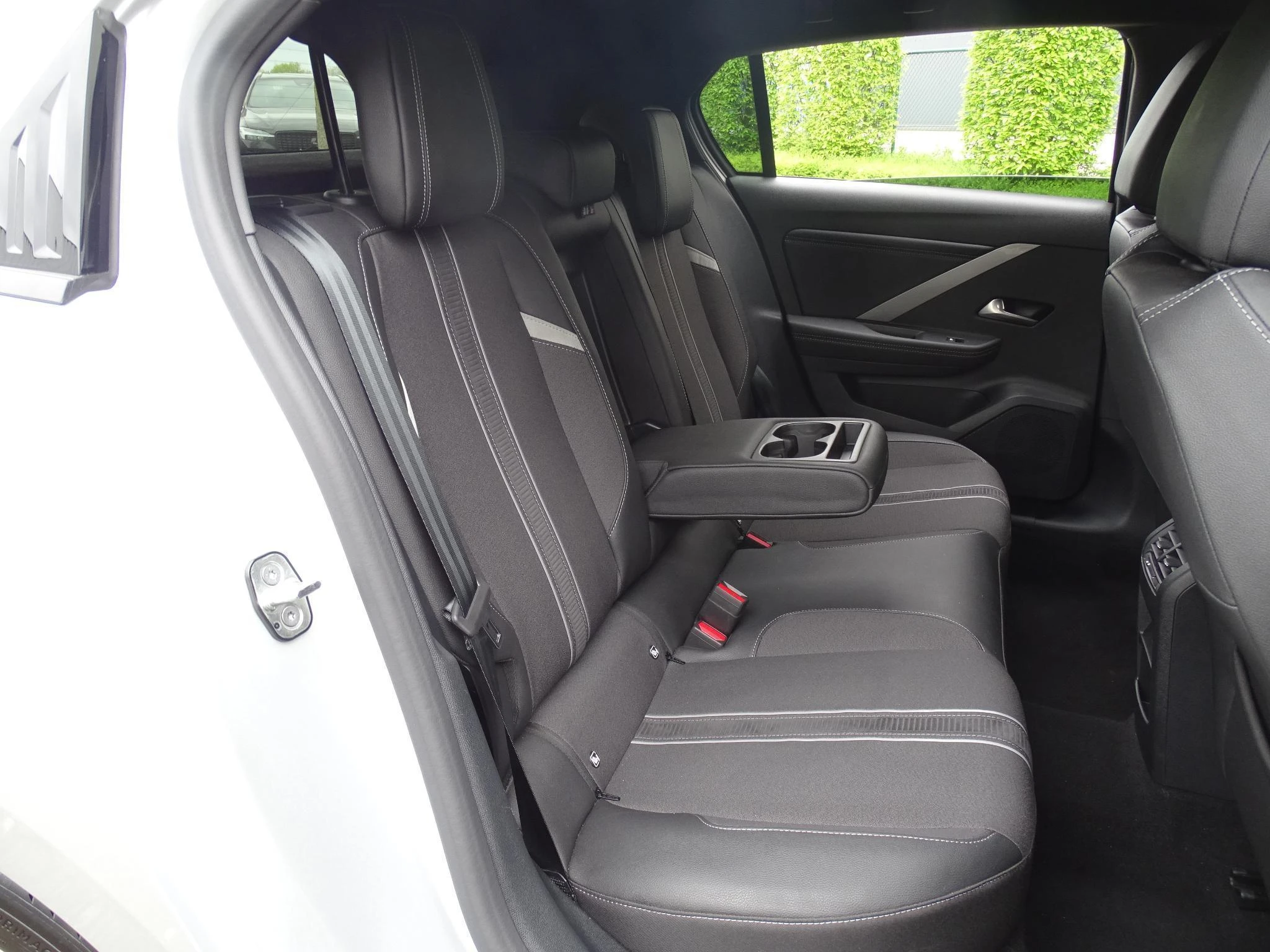 Opel-Astra-image-14