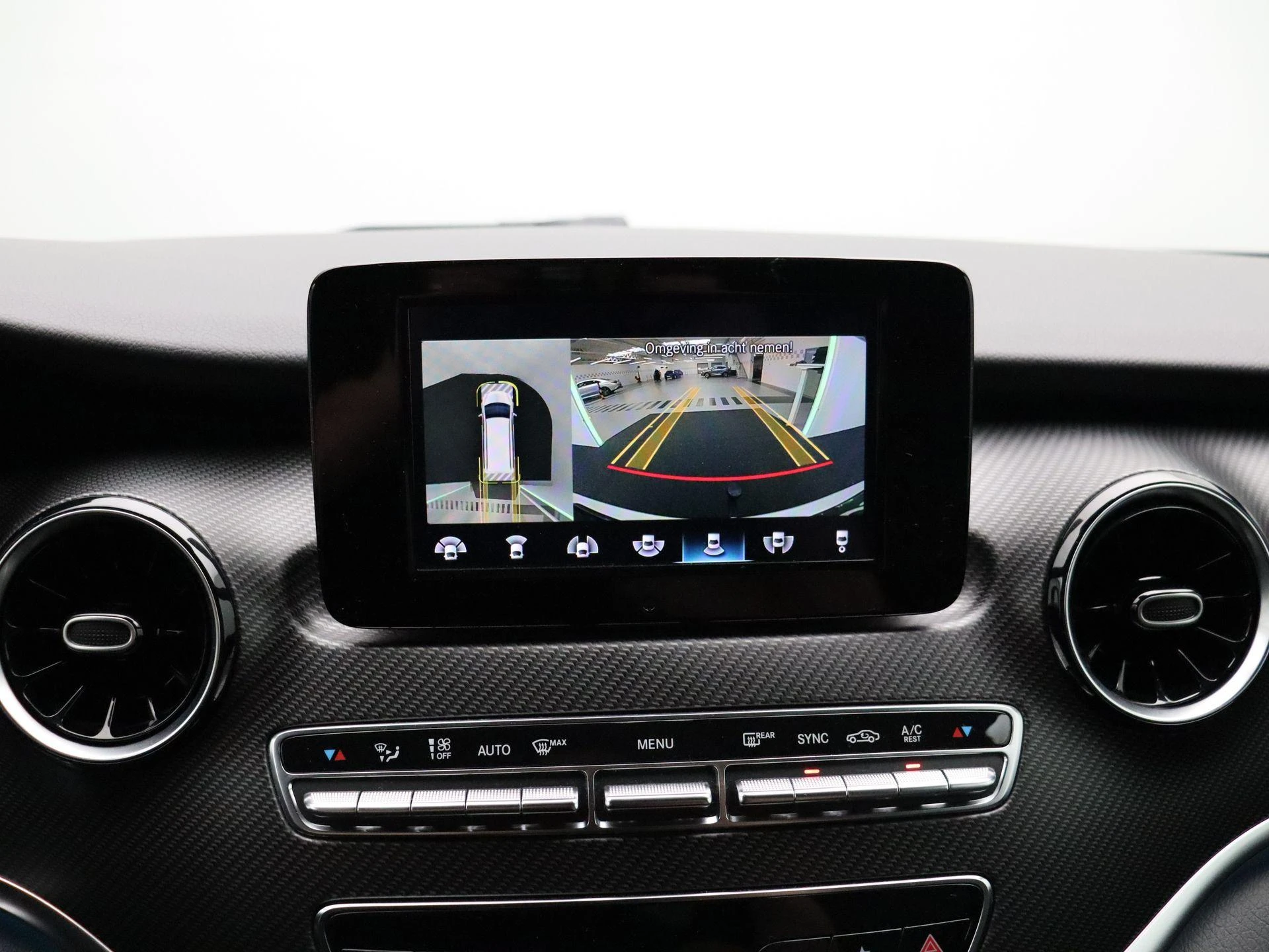 Mercedes-Benz-Classe V-image-15