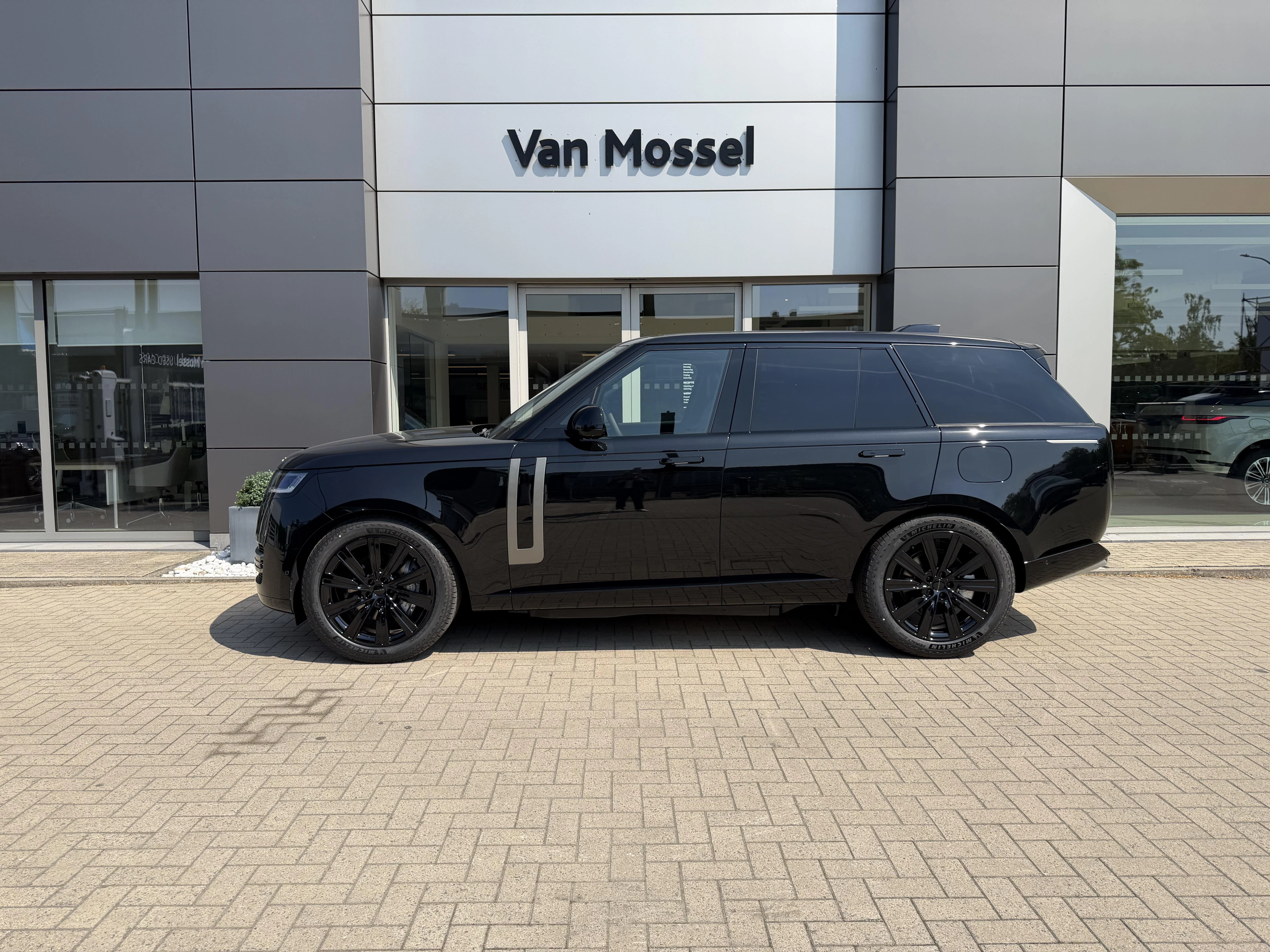 Land Rover Range Rover SWB P460e SE AWD Auto. 26MY