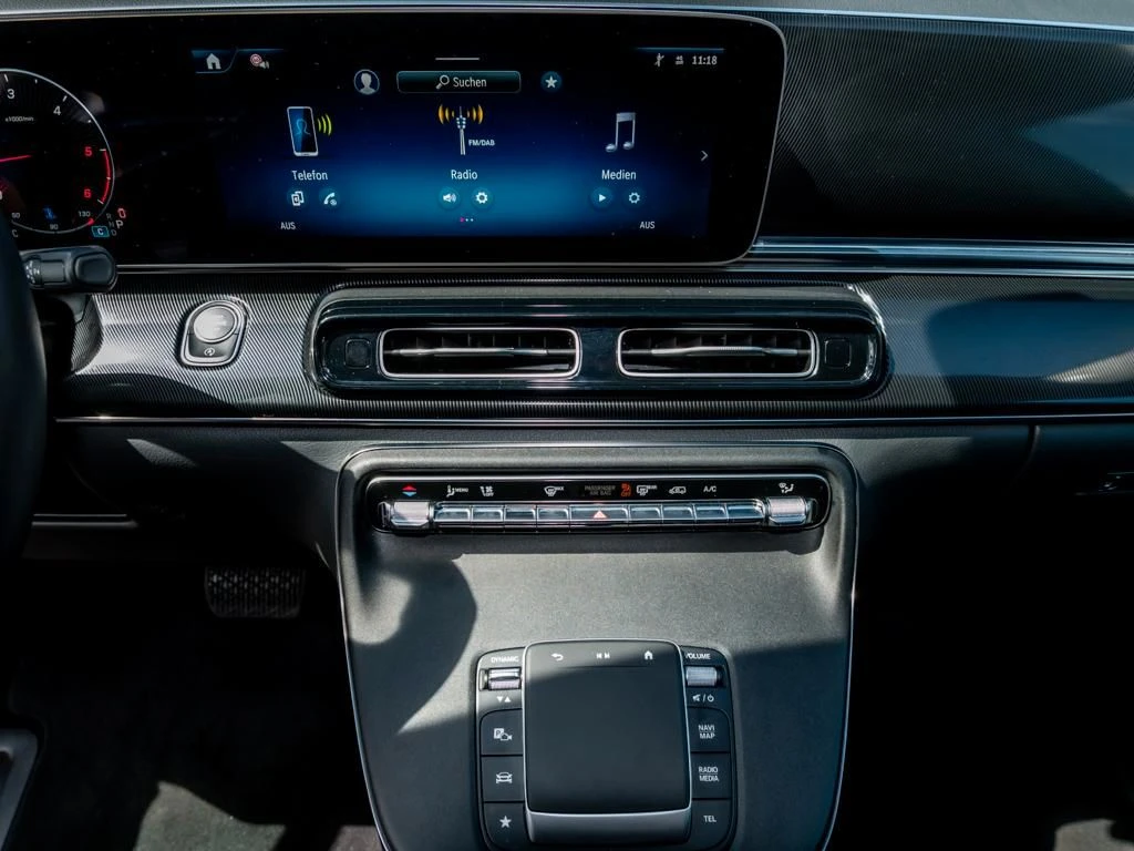 Mercedes-Benz-V-Klasse 220 d-image-10