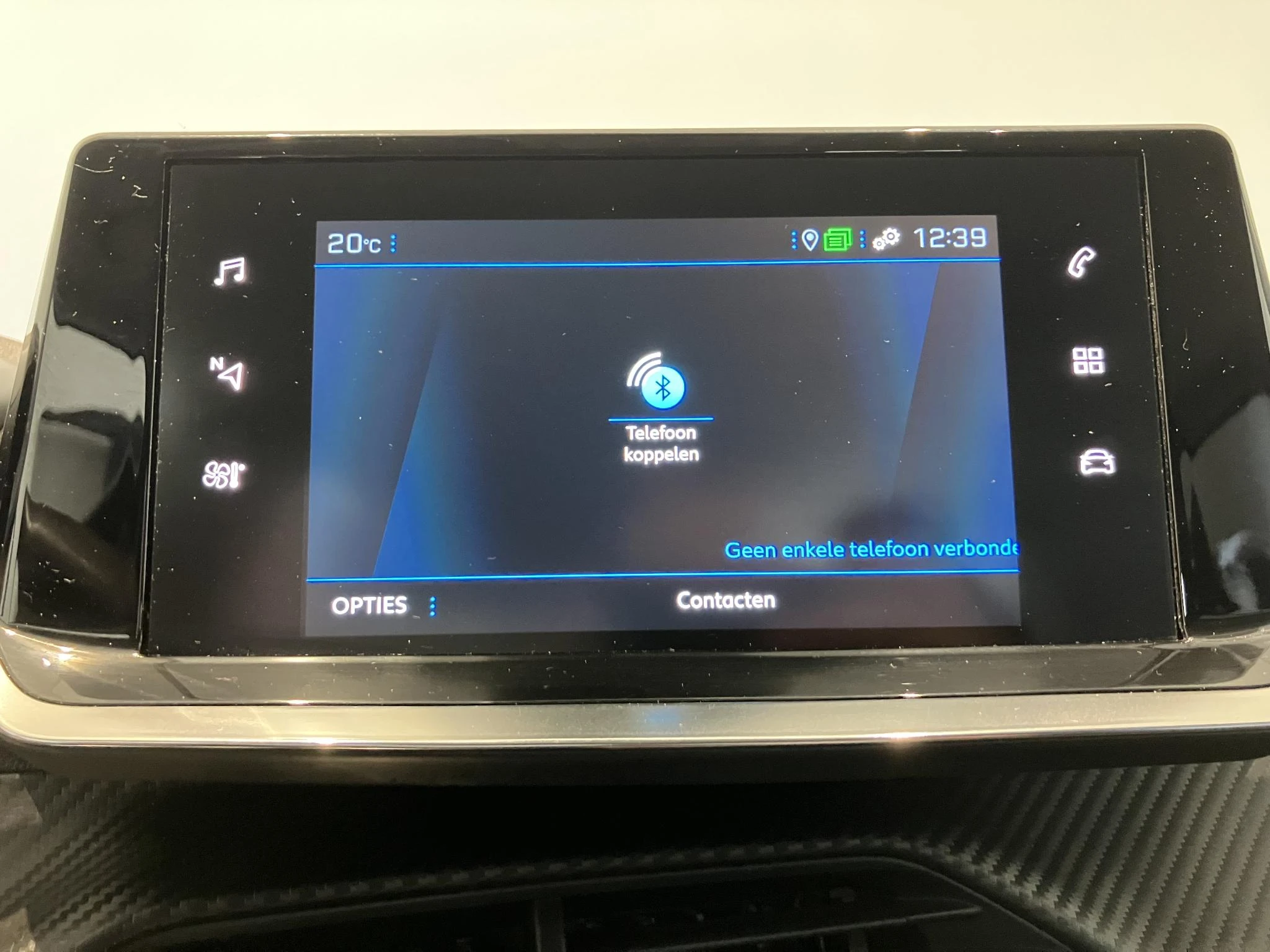 Peugeot-2008-image-27