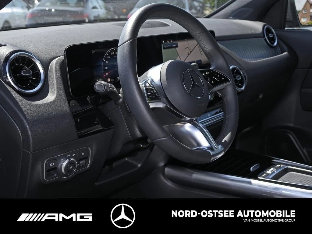 Mercedes-Benz GLA 200 PROGRESSIVE AHK MBUX LED SHZ ADV. Progressive