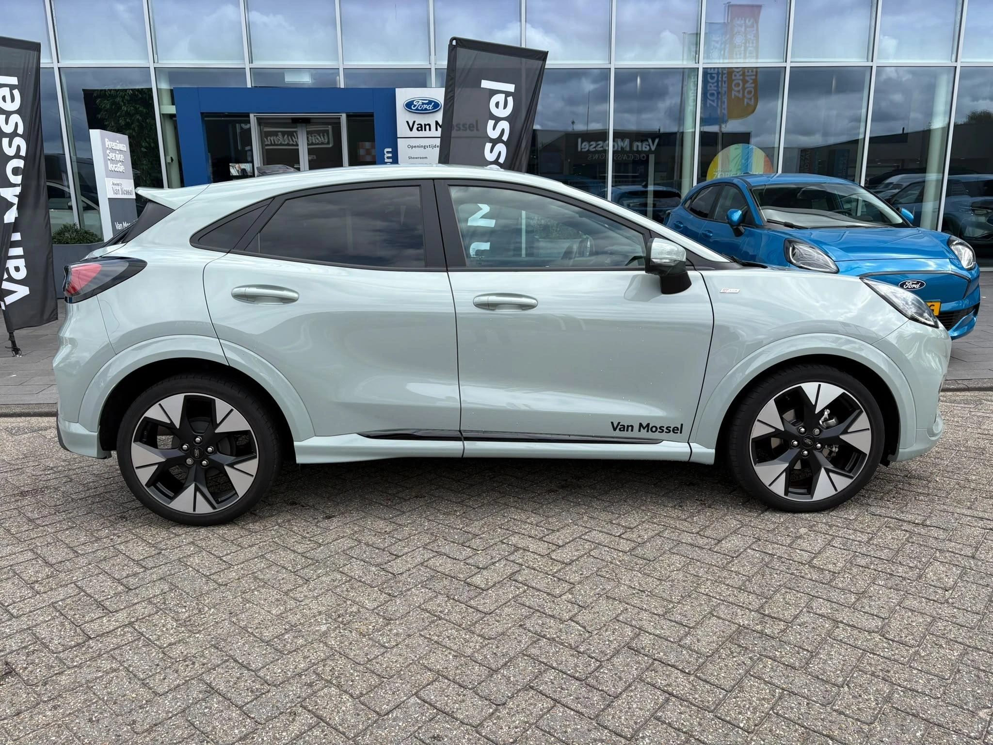 Ford Puma 1.0 EcoBoost Hybrid ST-Line X