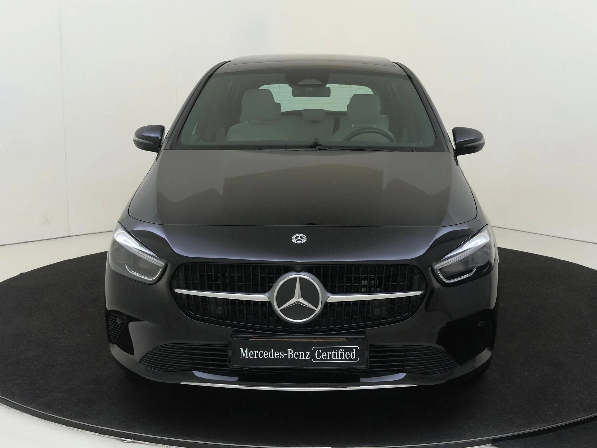 Mercedes-Benz-B-Klasse-image-5
