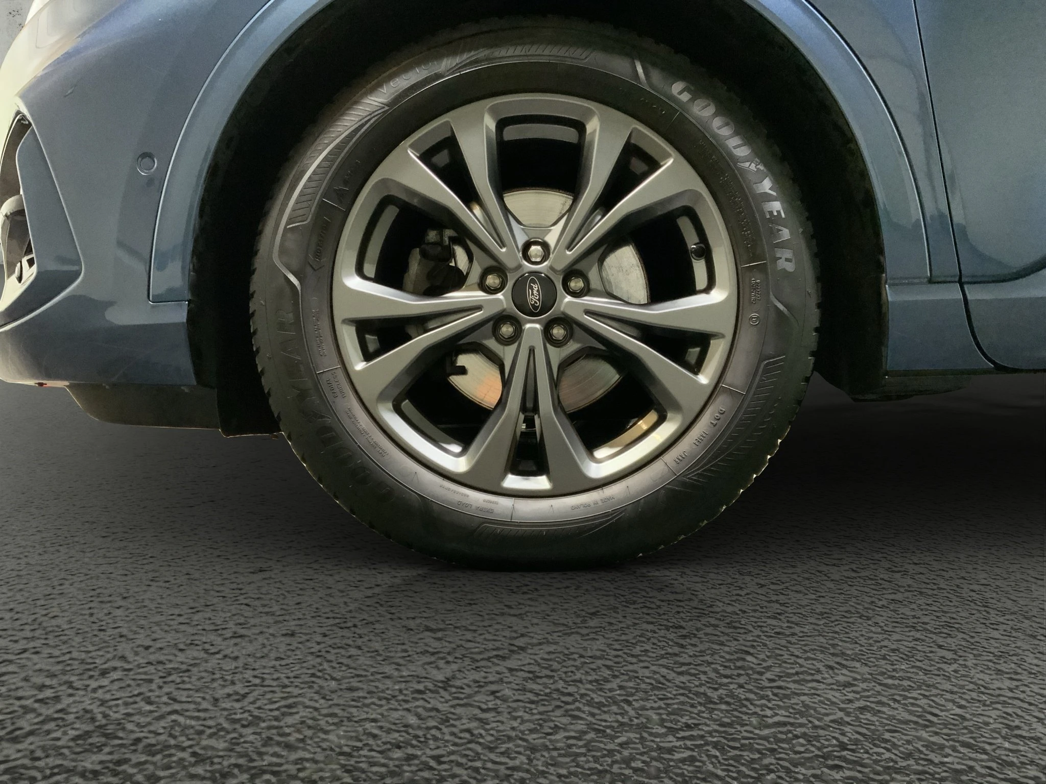 Ford-Kuga-image-8