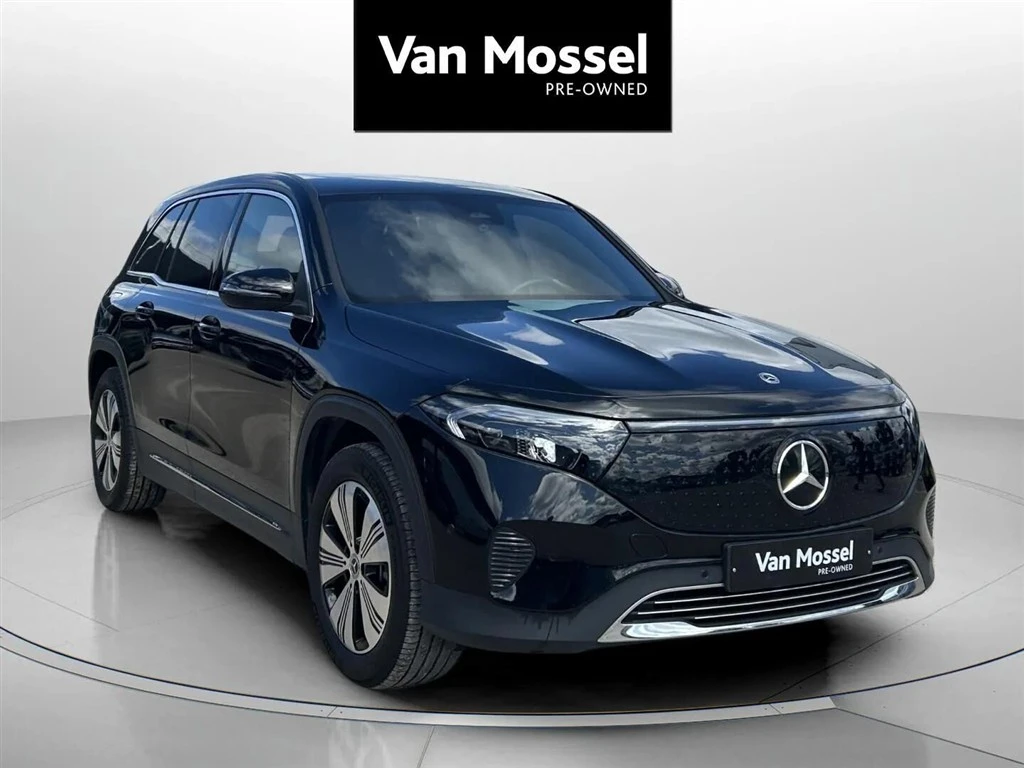 Mercedes-Benz-EQB-image-2