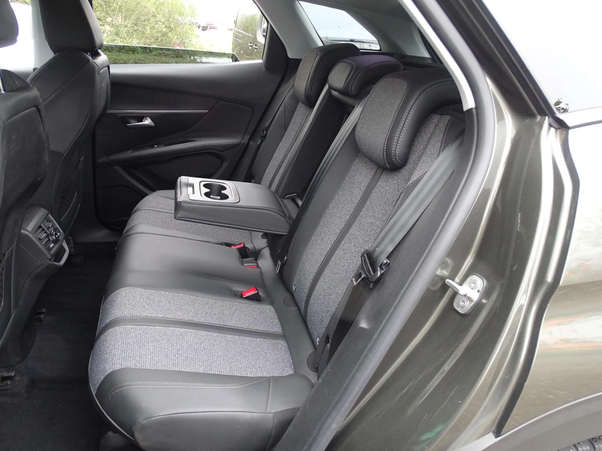 Peugeot-3008-image-14