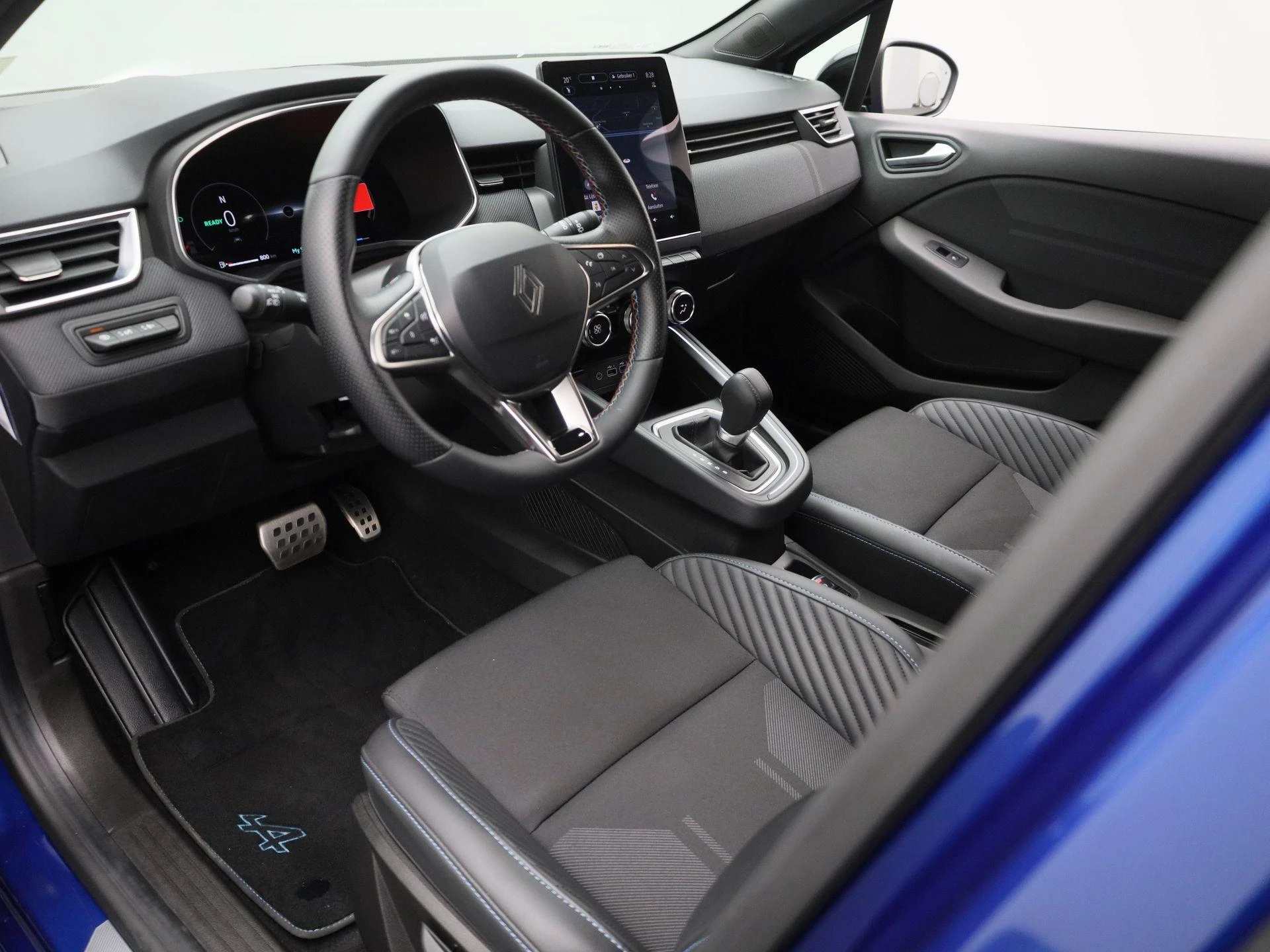 Renault-Clio-image-14