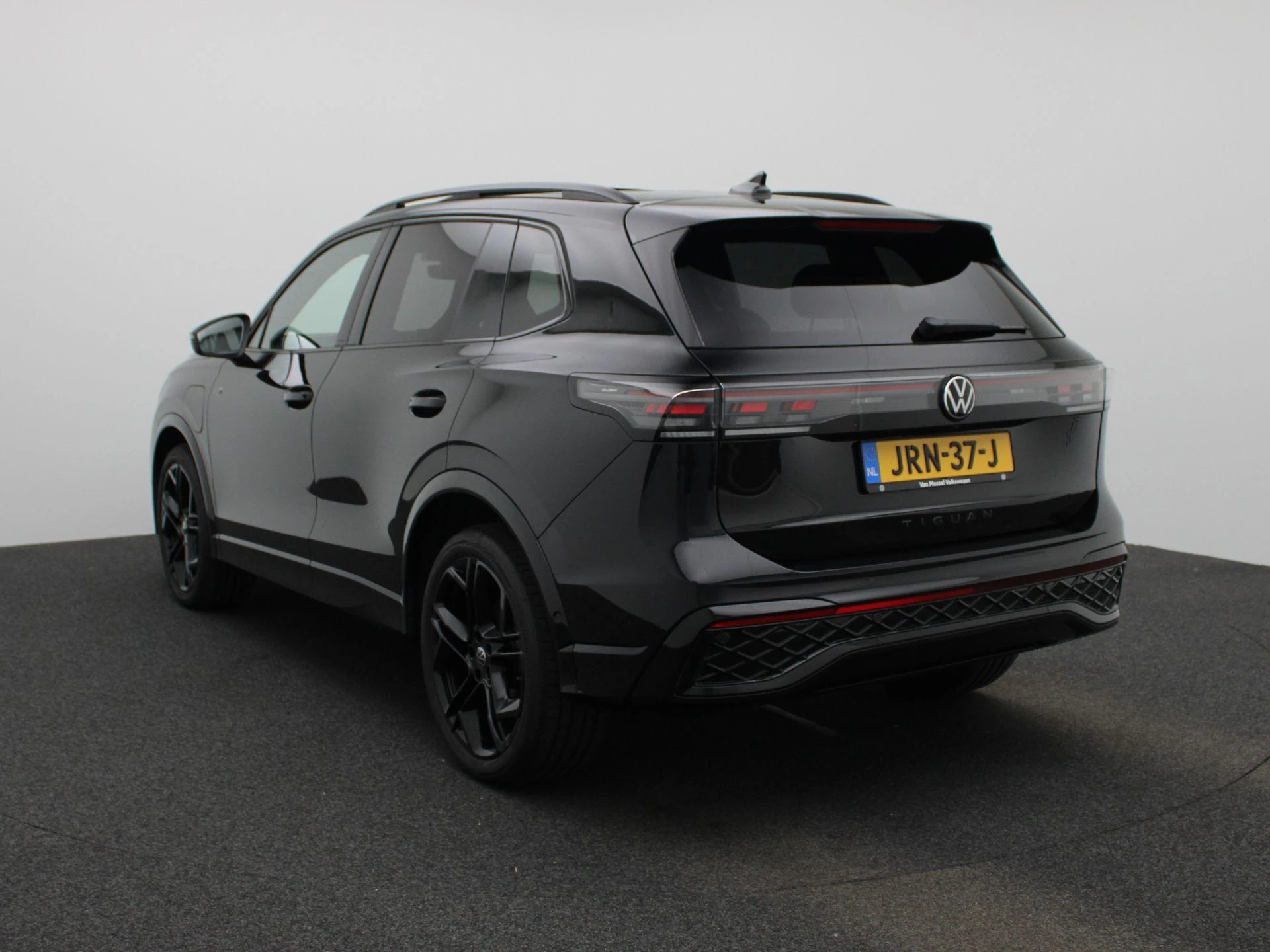 Volkswagen Tiguan 1.5 eHybrid R-Line Edition 204 PK|