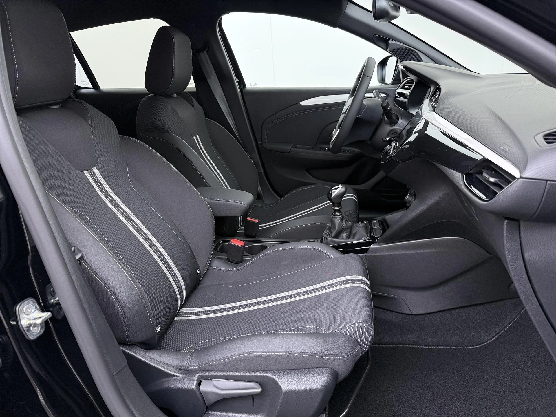 Opel-Corsa-image-34