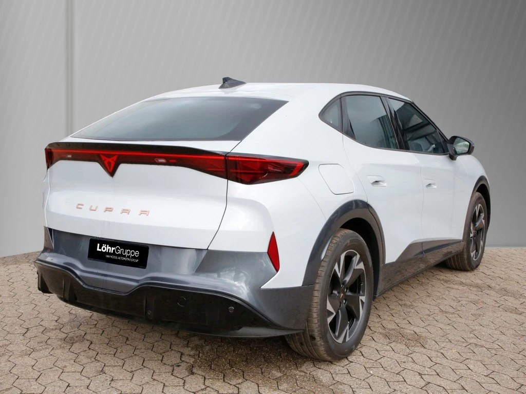 CUPRA-Tavascan-image-3
