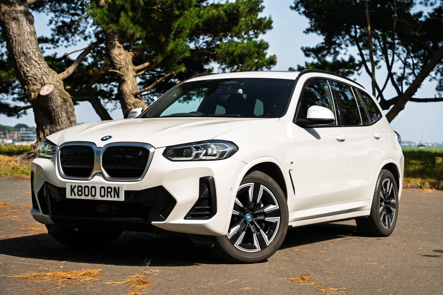 BMW-iX3-image-29