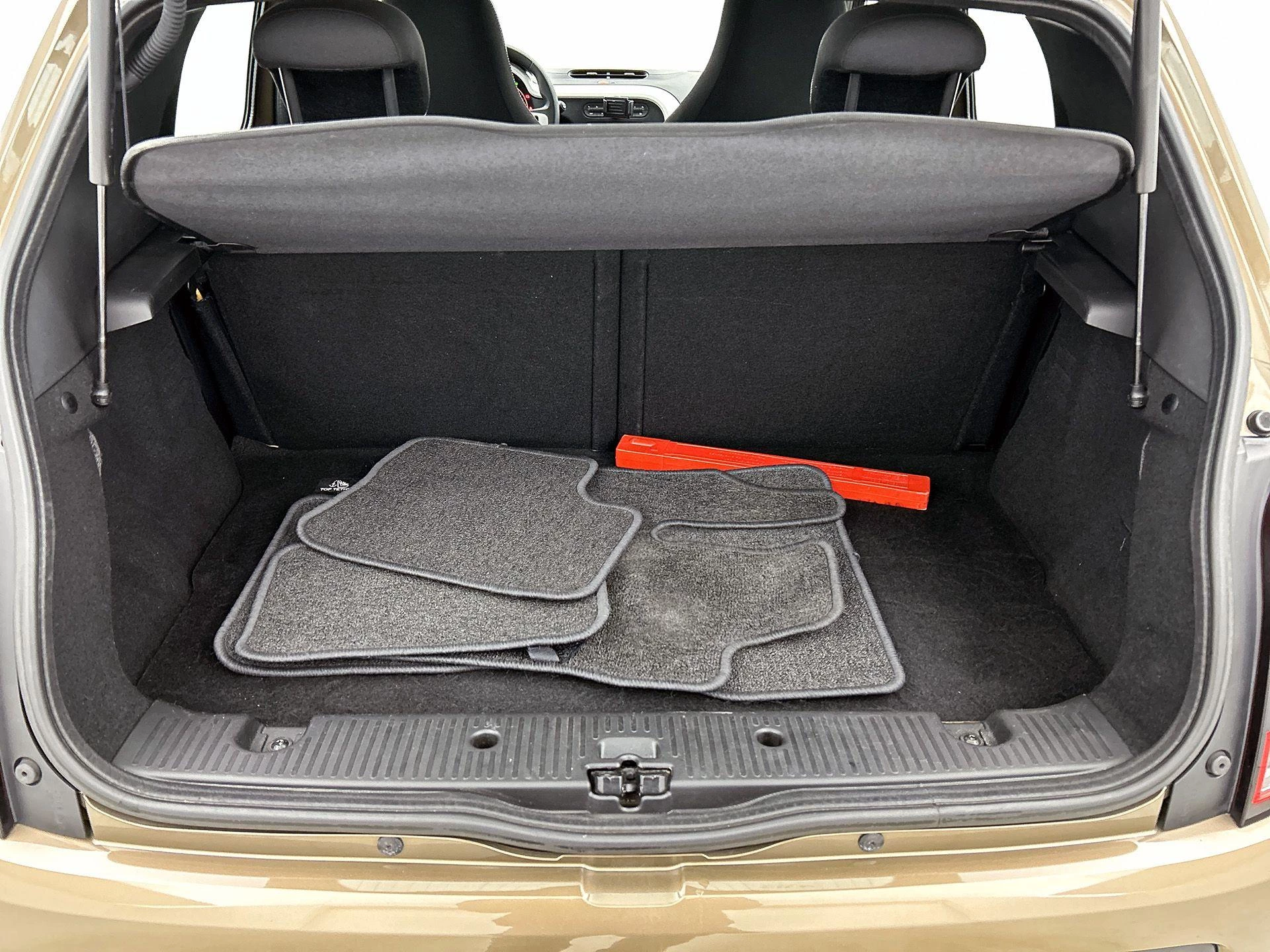 Renault-Twingo-image-16