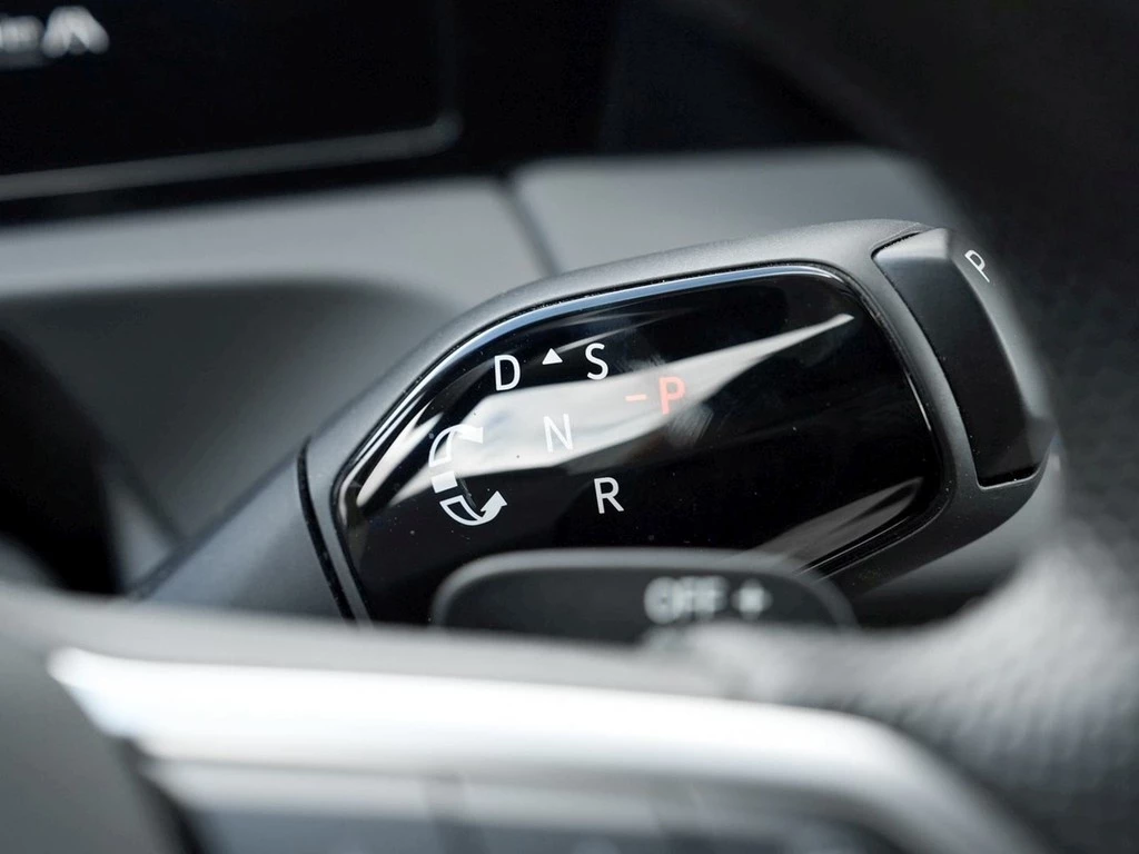 Volkswagen Tiguan 1.5 TSI DSG eHybrid R-Line AHK/BlackStyle