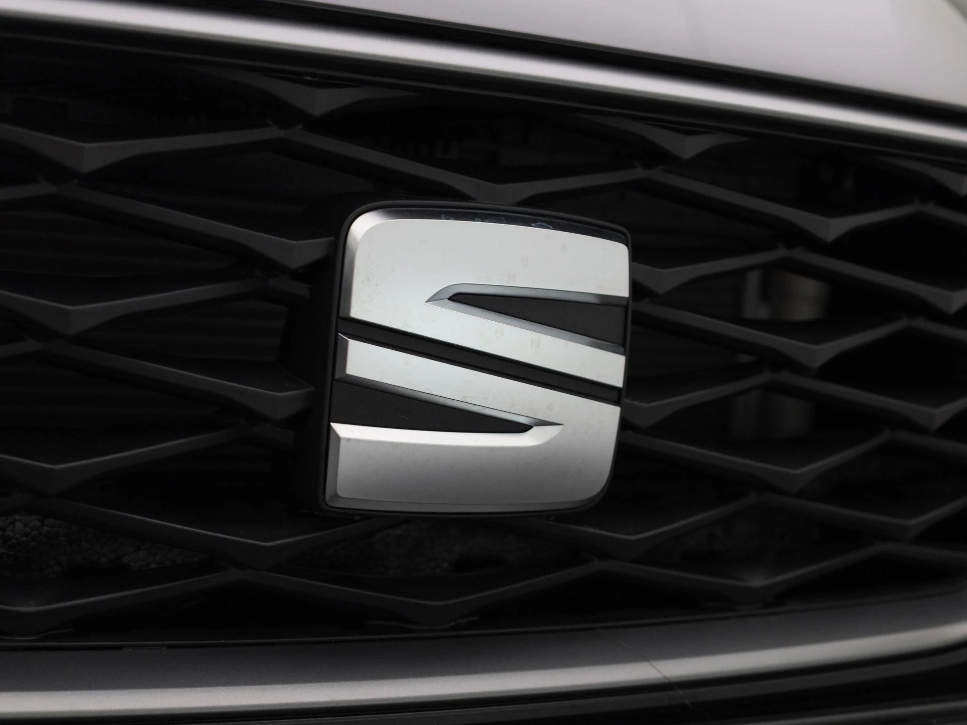 SEAT Leon Sportstourer 1.5 TSI e-Hybrid FR Business