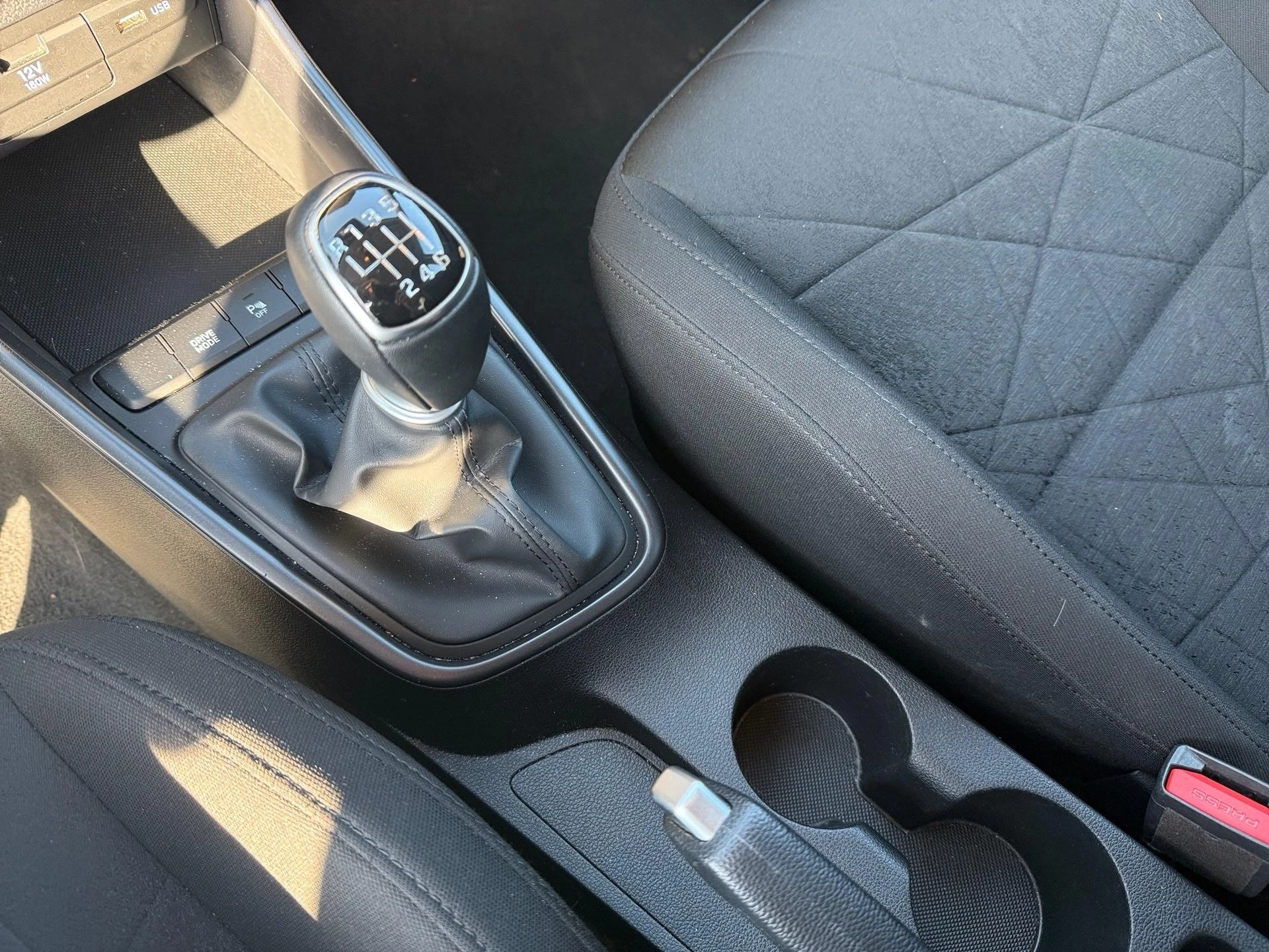 Hyundai-Bayon-image-16