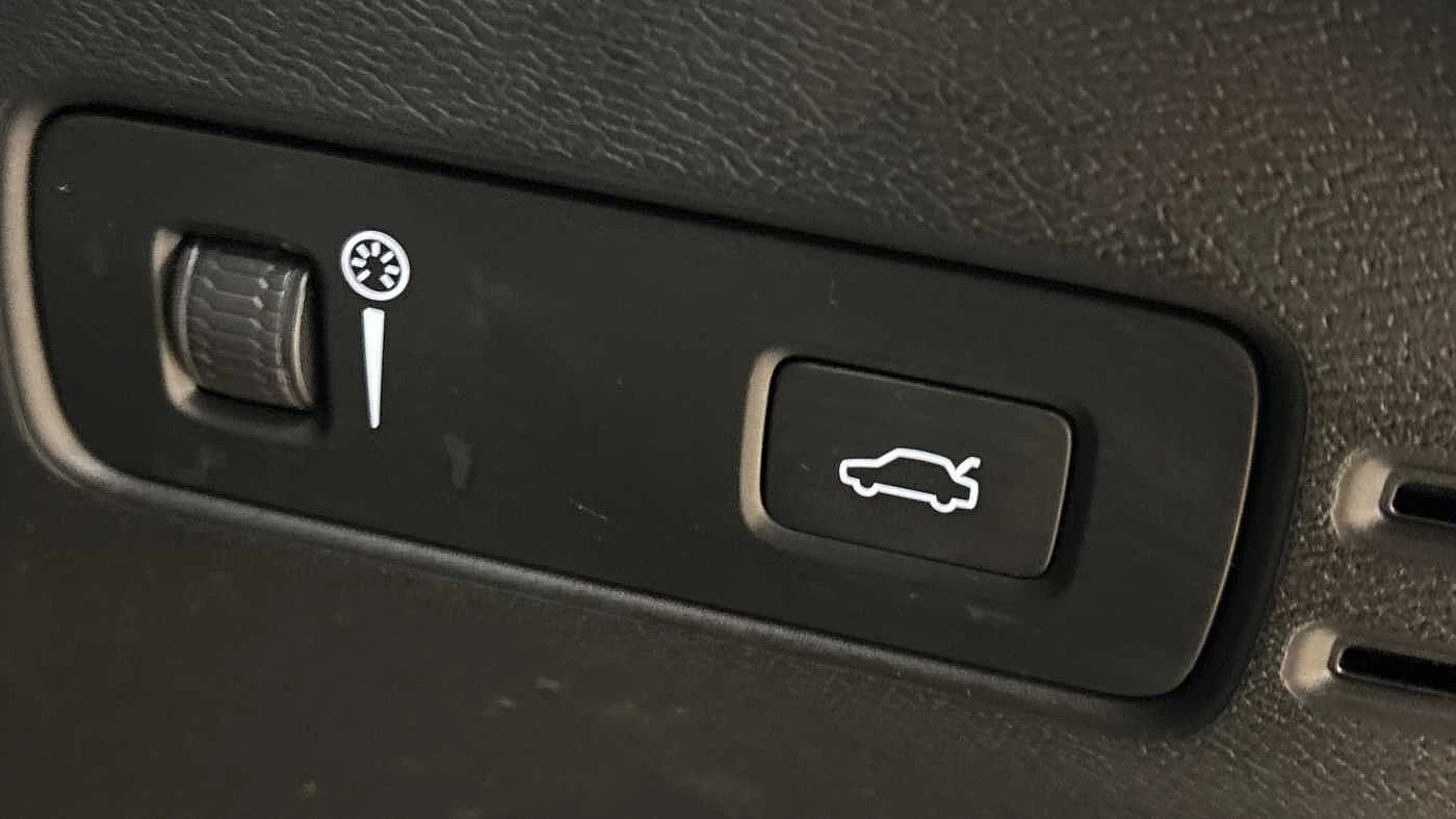 Volvo-XC40-image-20