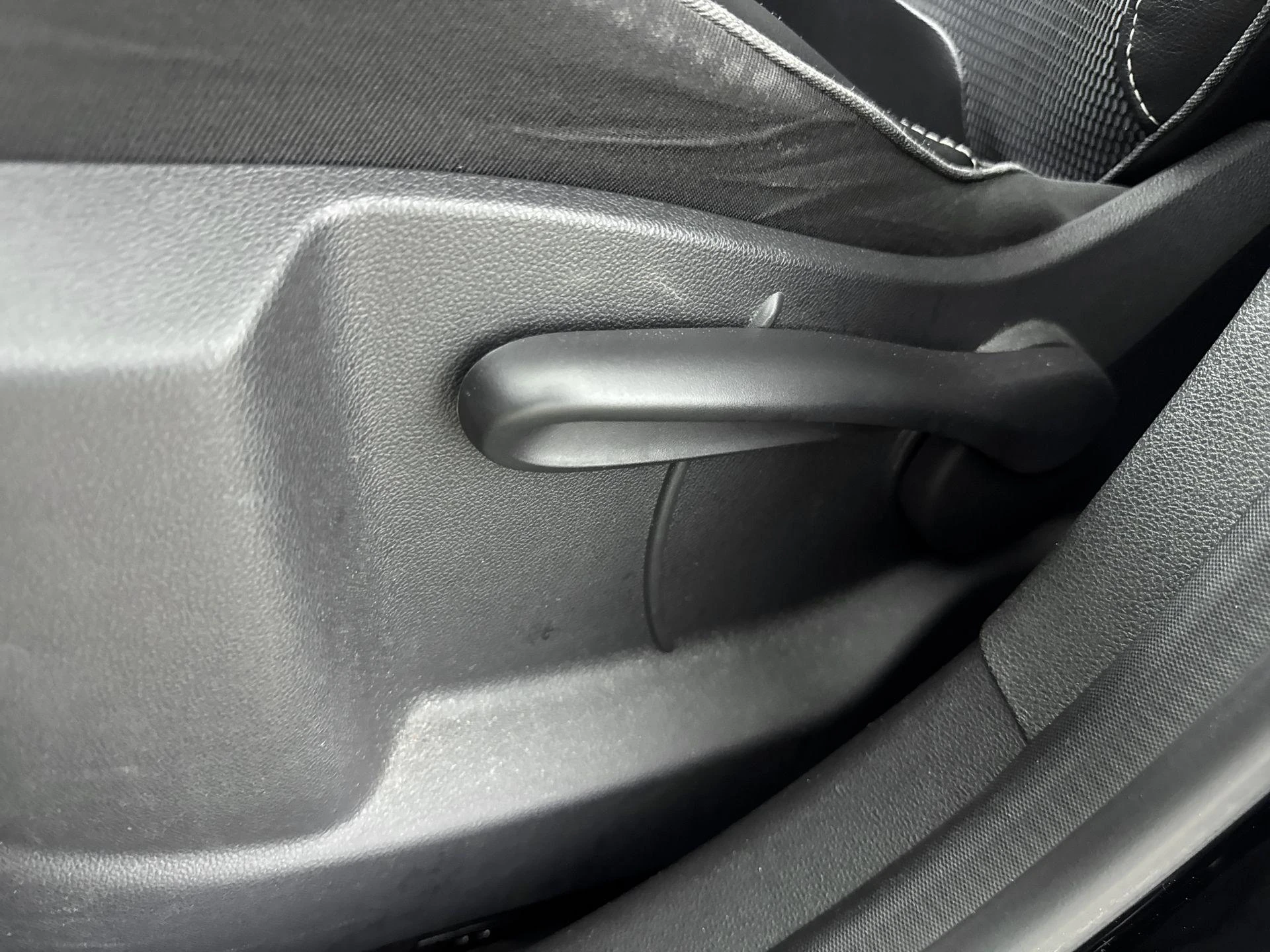 Renault-Captur-image-18