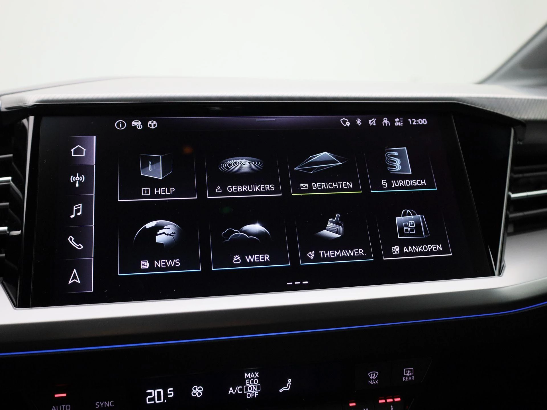 Audi-Q4 e-tron-image-31