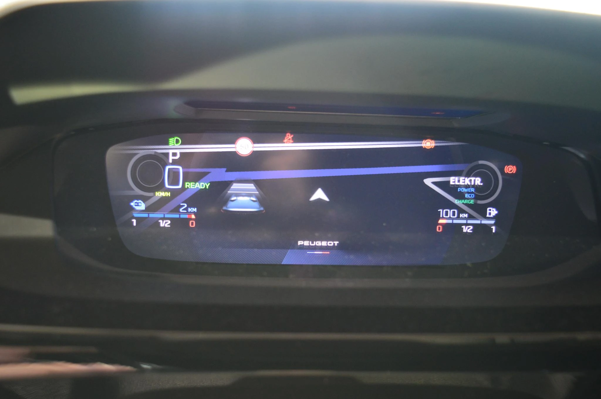 Peugeot-408-image-13