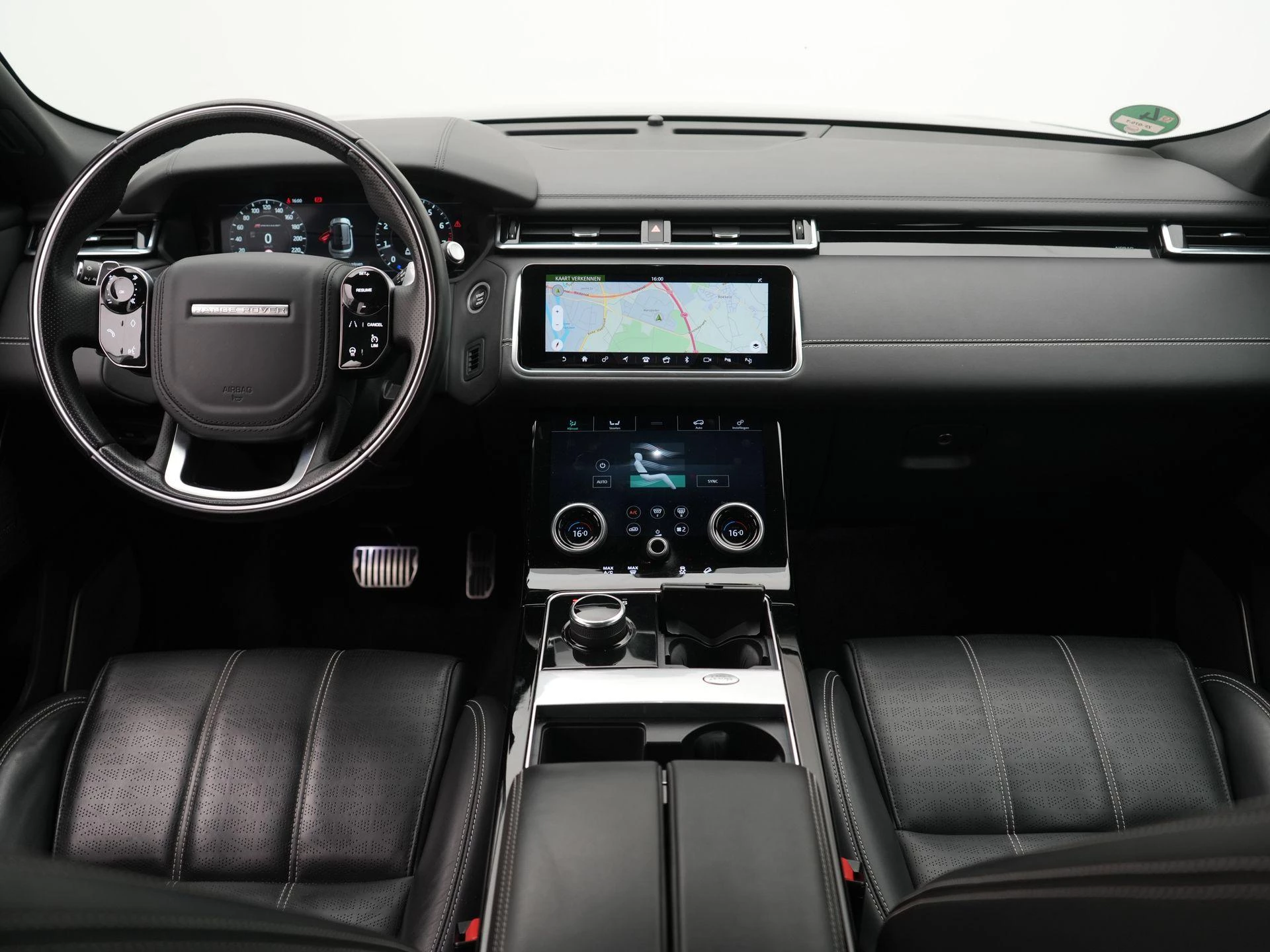Land Rover-Range Rover Velar-image-6
