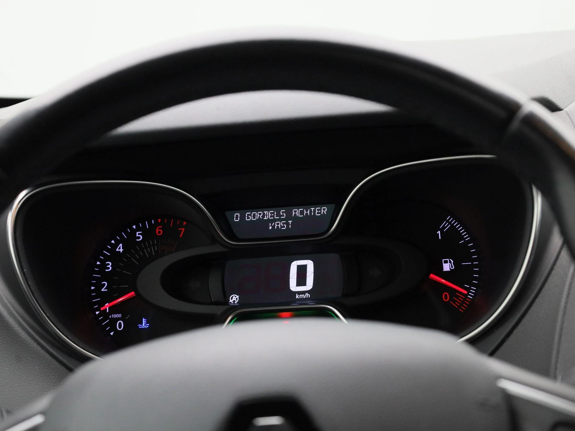 Renault-Captur-image-7