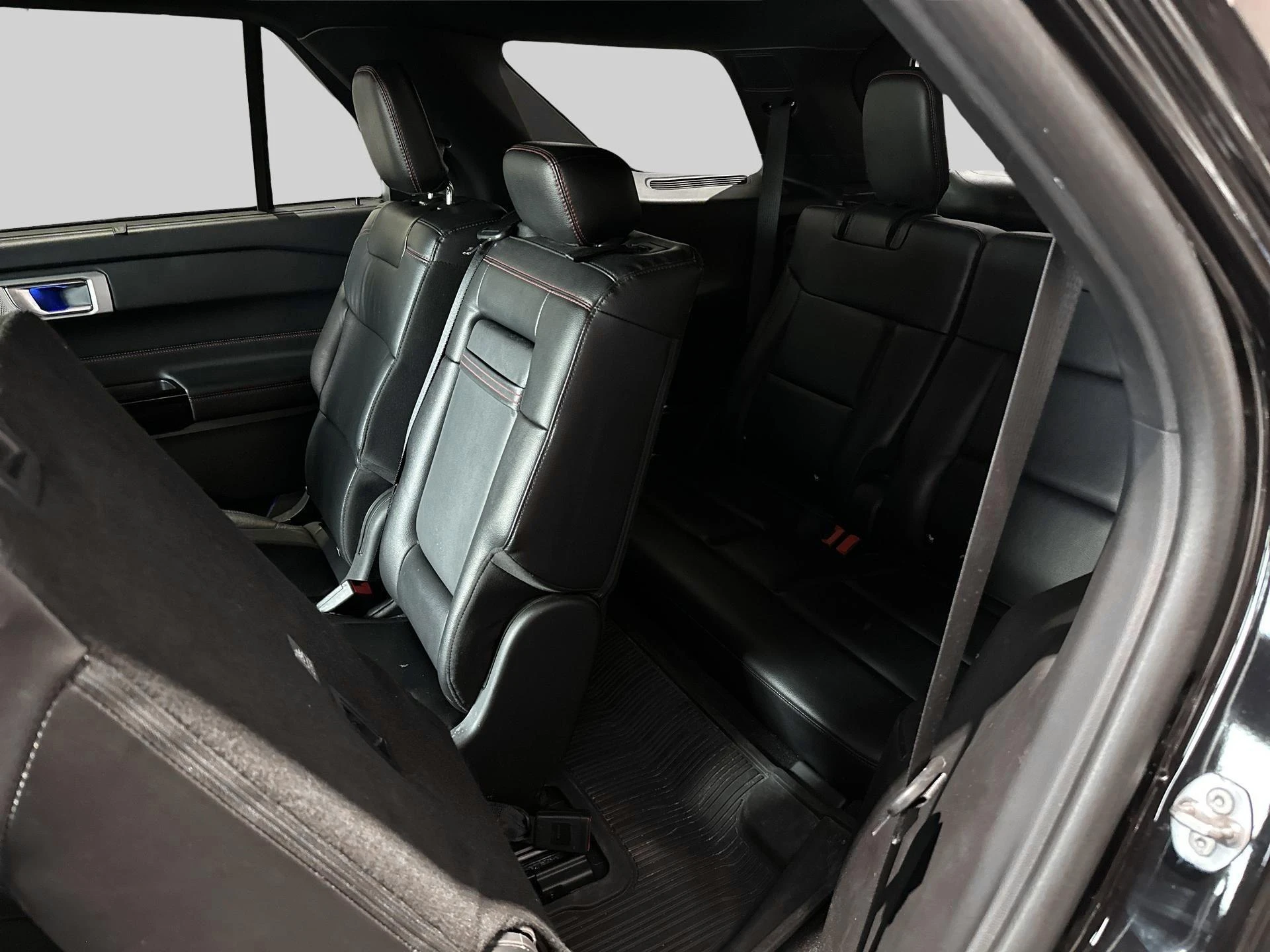 Ford-Explorer-image-14