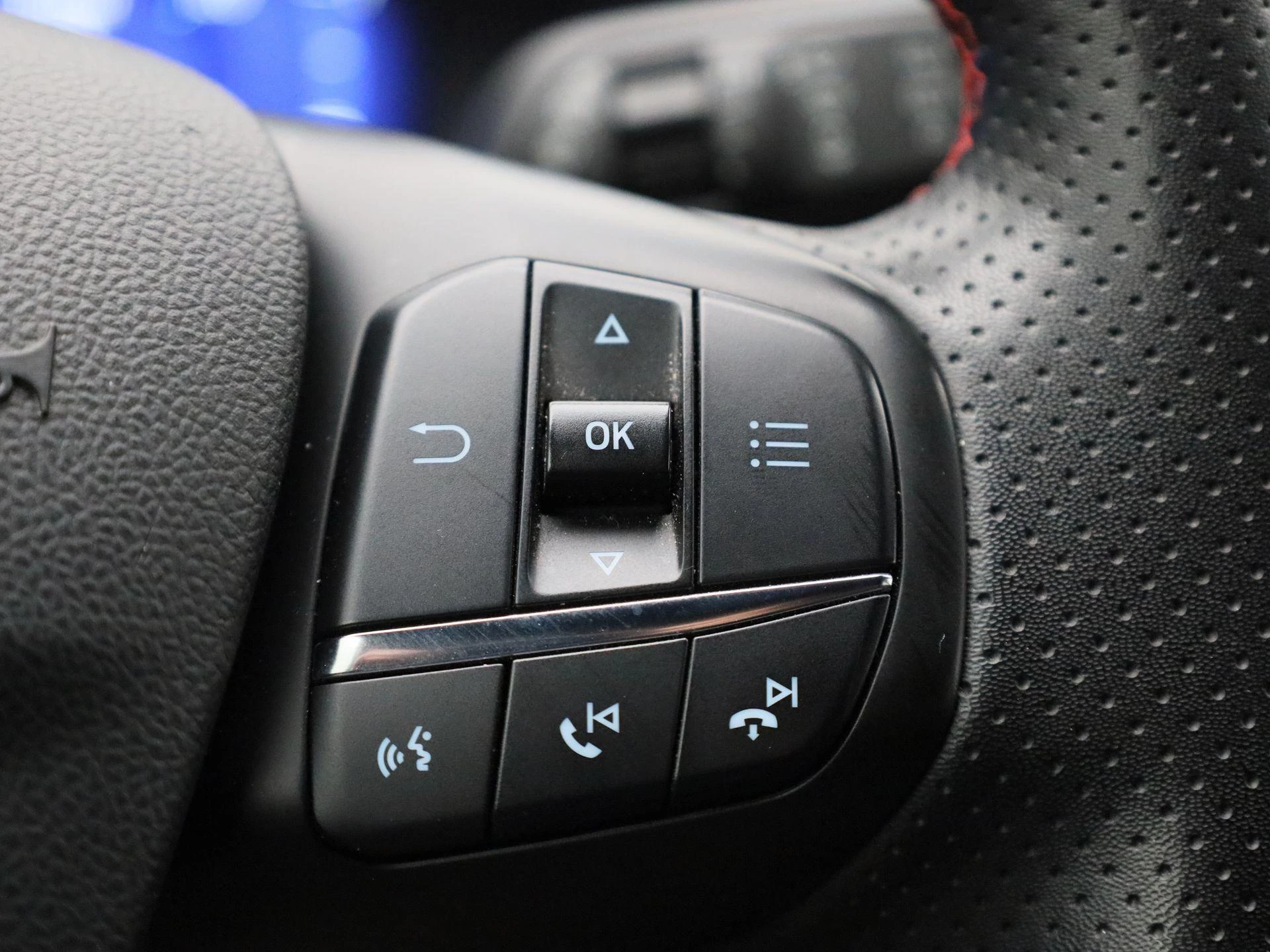 Ford-Kuga-image-28