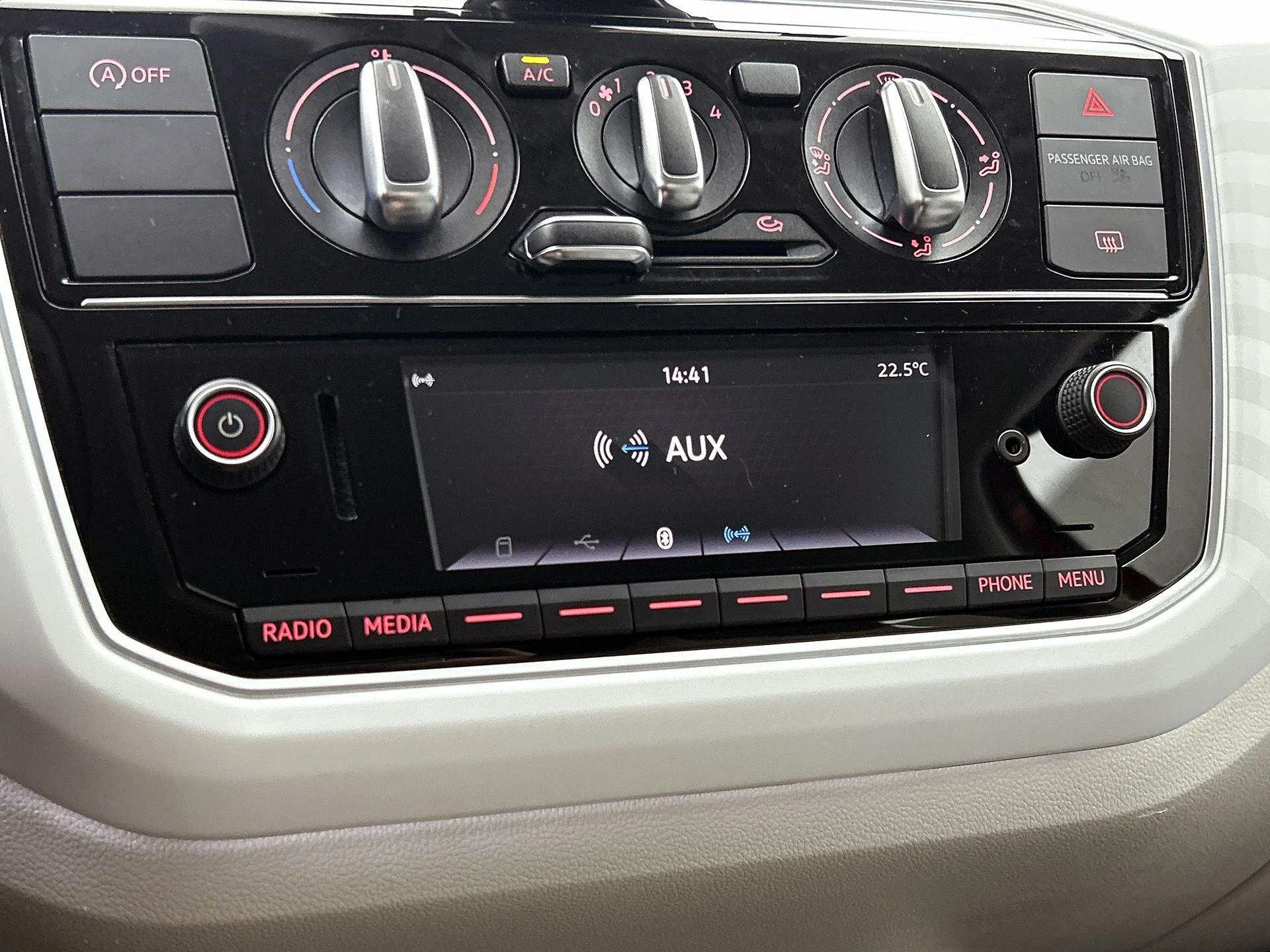 Volkswagen up! 1.0 BMT up! beats