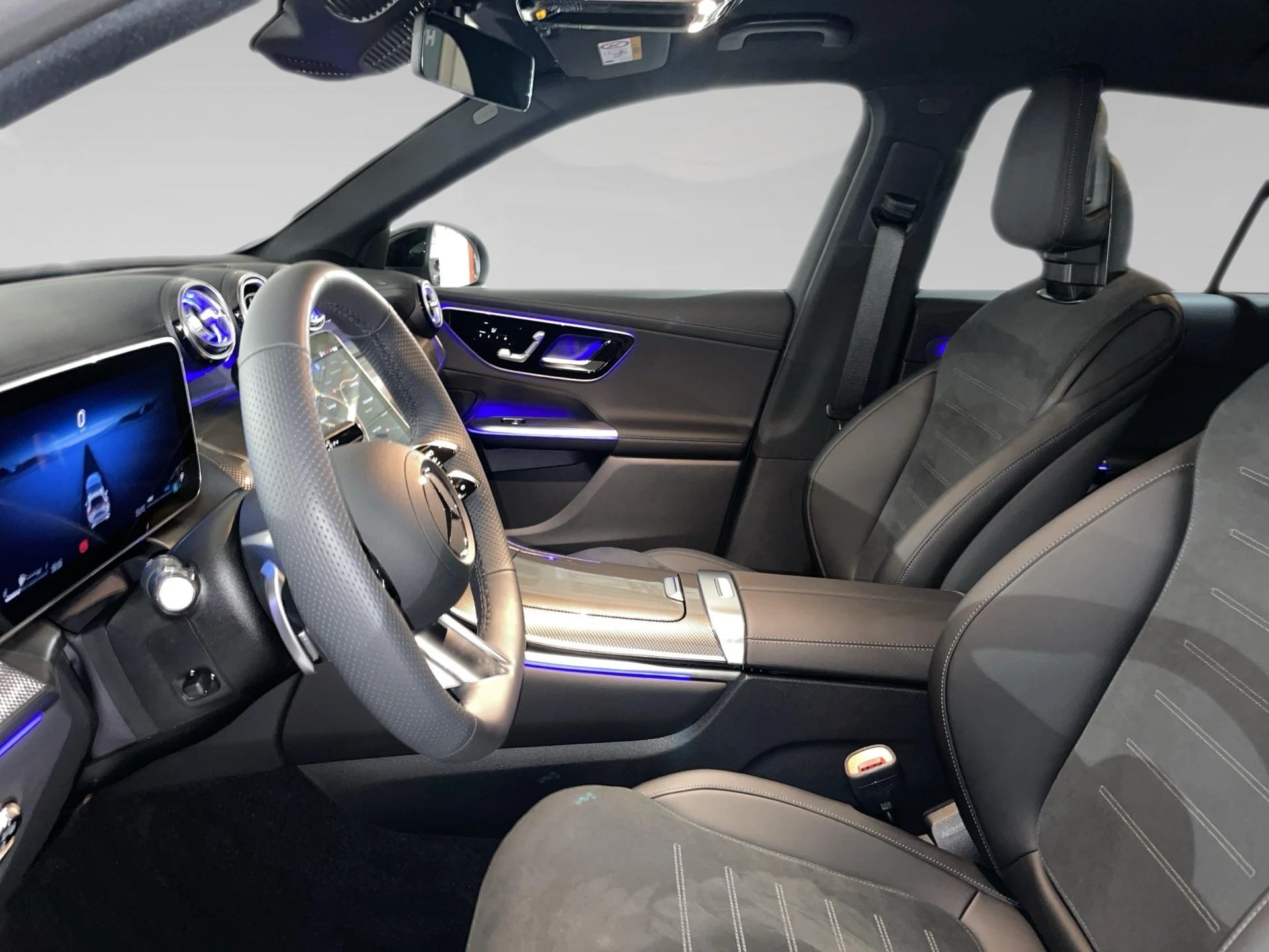 Mercedes-Benz-GLC-image-3