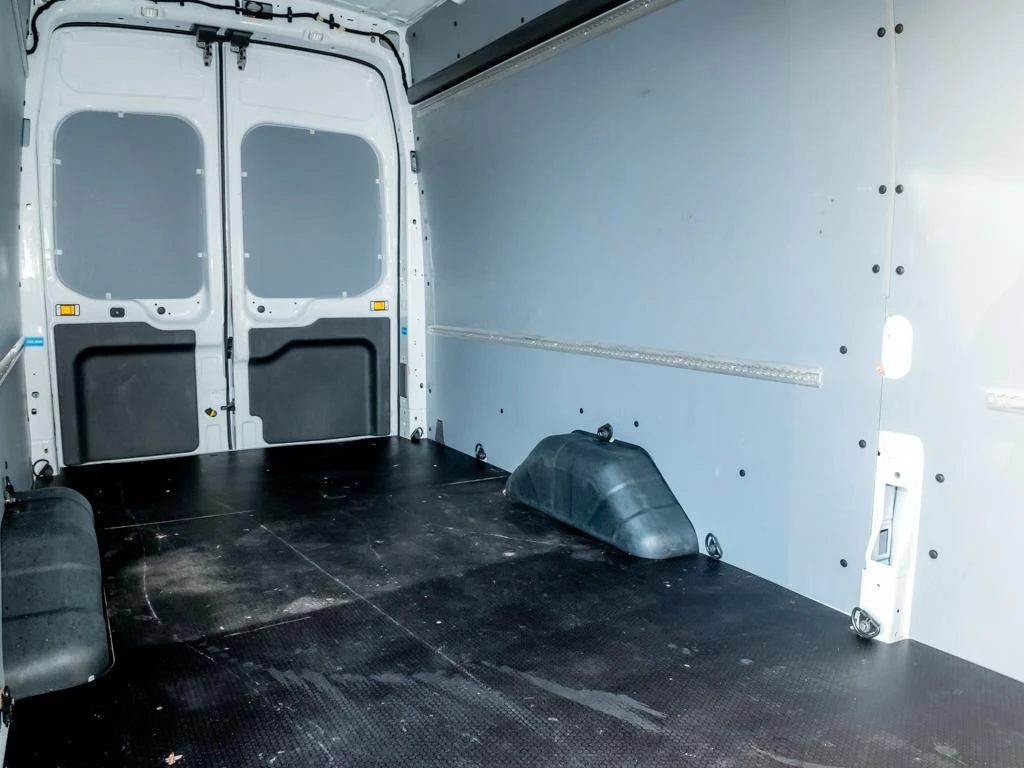 Ford-Transit-image-11