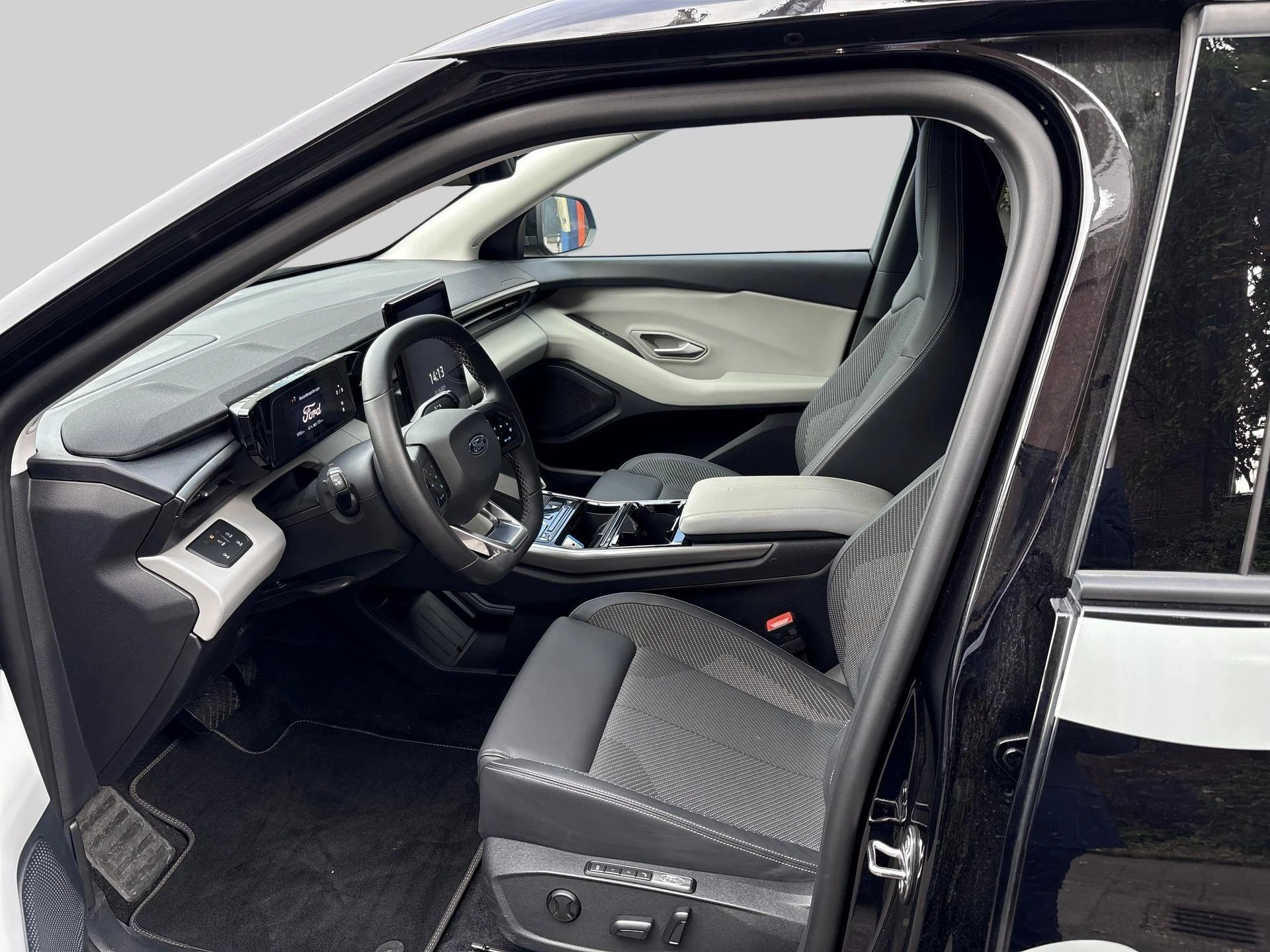 Ford-Explorer-image-7