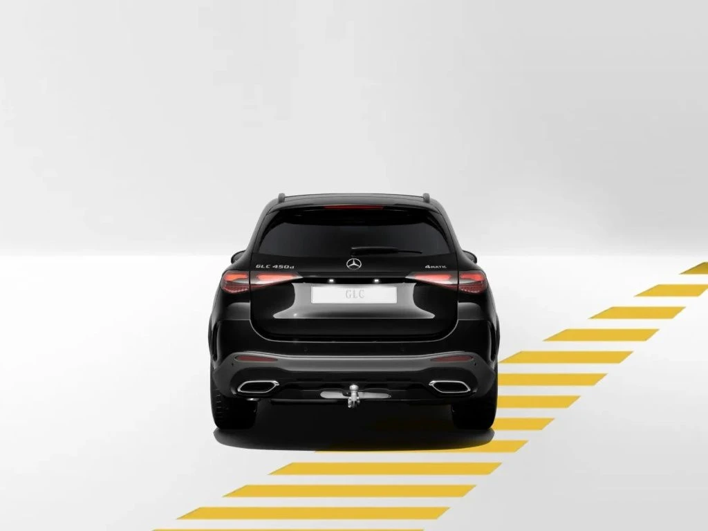 Mercedes-Benz-GLC 450 d-image-4