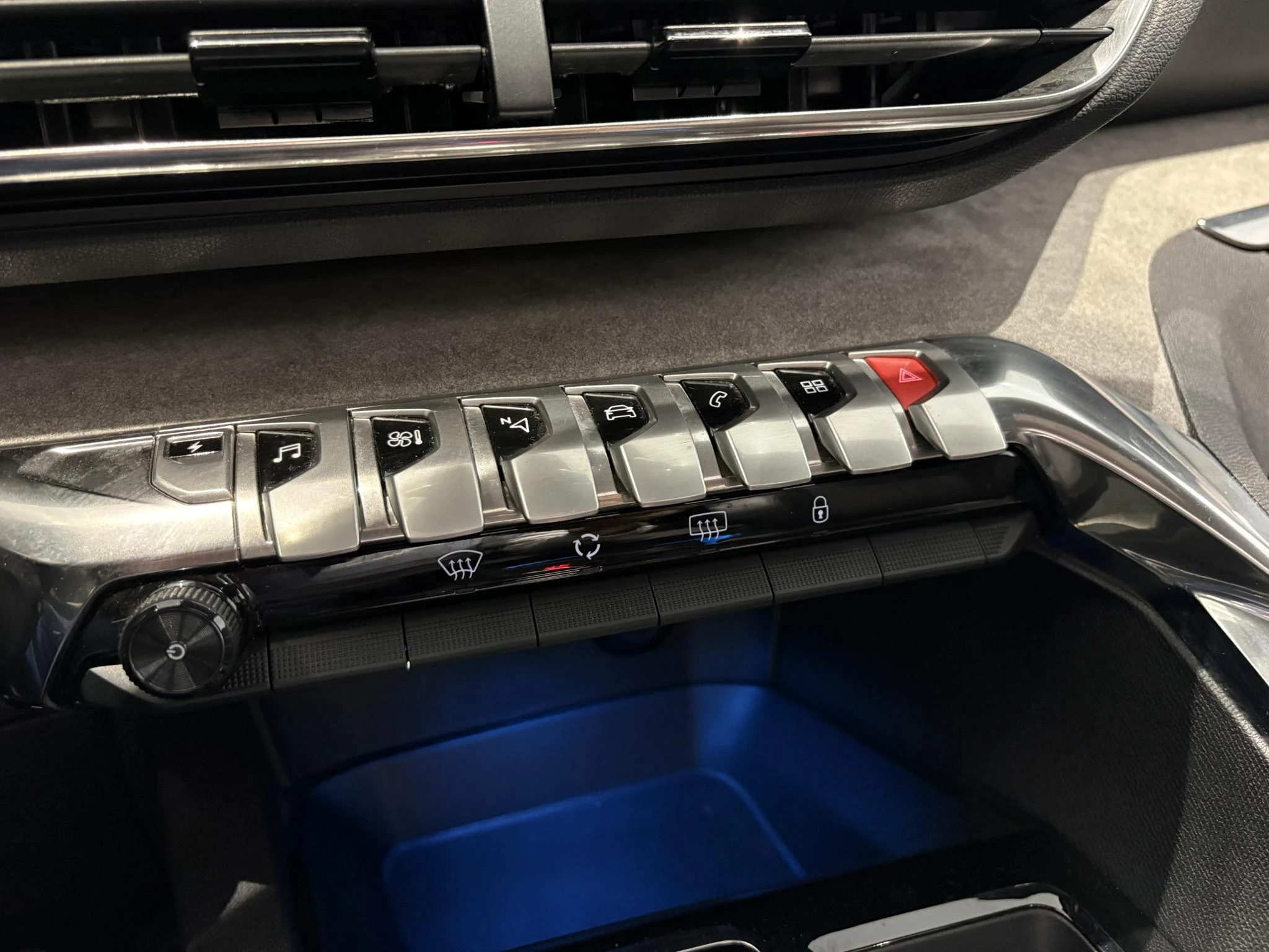 Peugeot 3008 1.6 HYbrid 225 GT