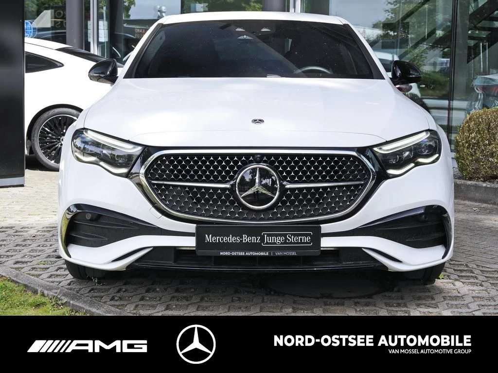 Mercedes-Benz E-Klasse 300 e 4M AMG AHK NIGHT DISTRO BURMESTER 360° AMG Line