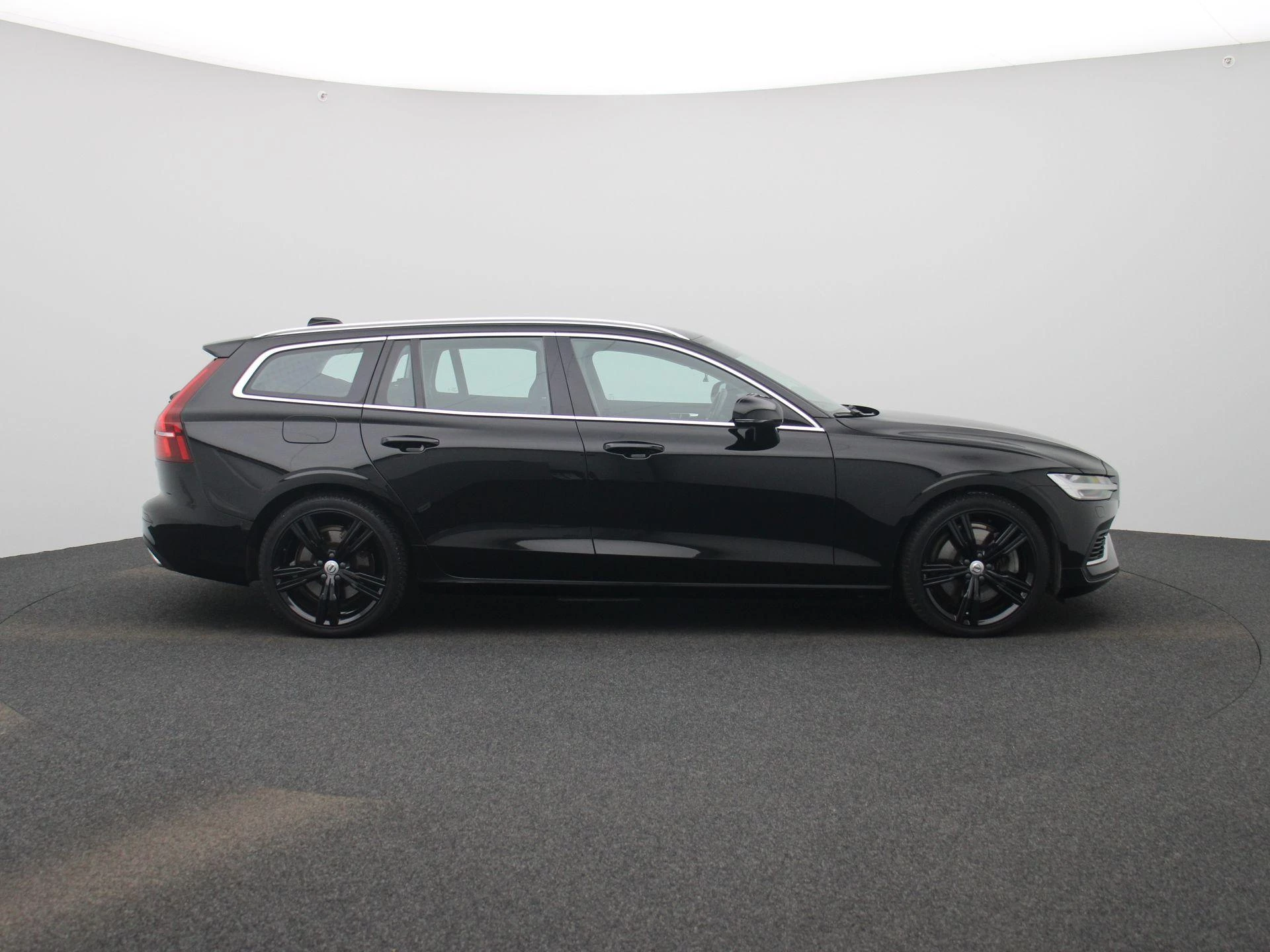 Volvo V60 2.0 T6 Recharge AWD Inscription
