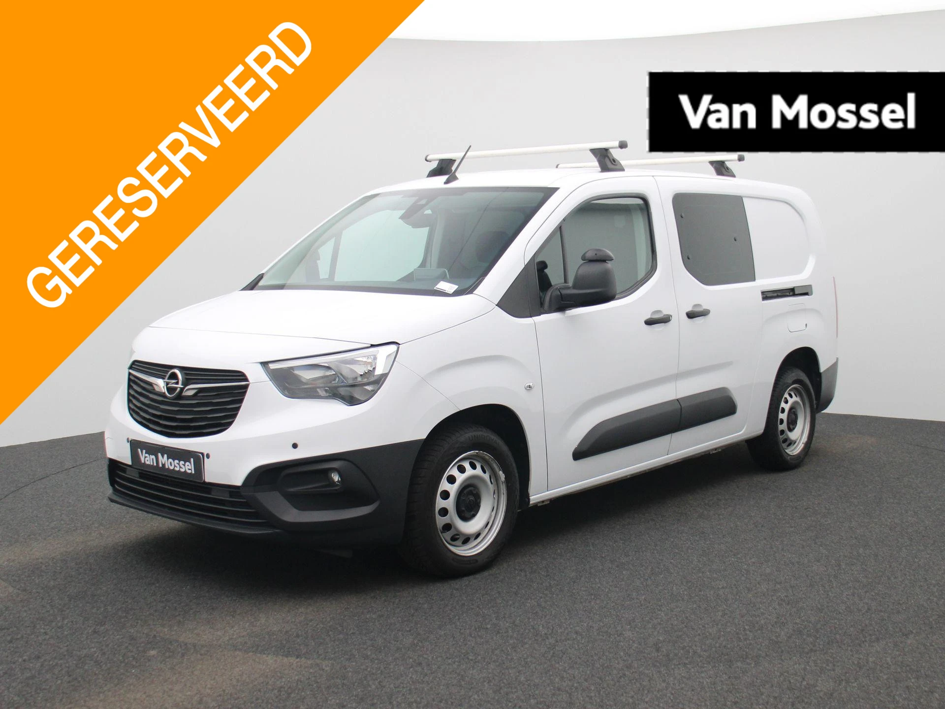 Opel-Combo-image-0