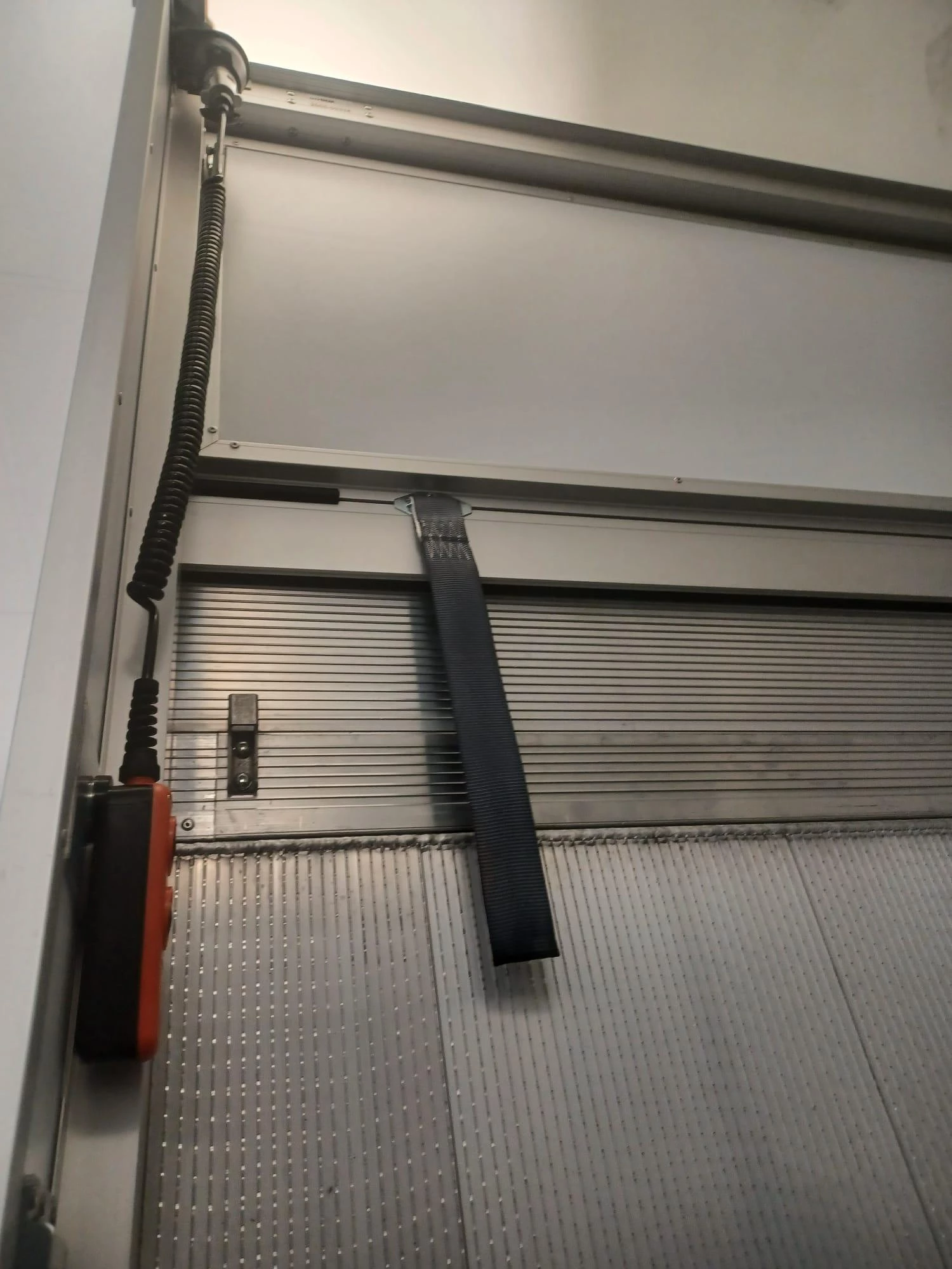 Ford Transit 350L Trend - Meubelbak met laadlift - 360 camera