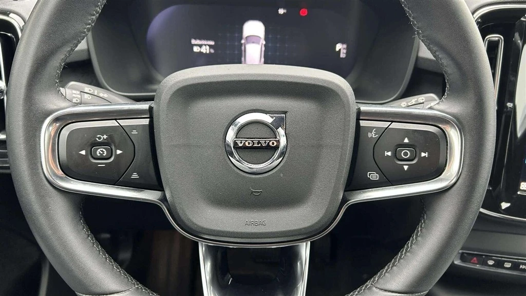 Volvo-XC40-image-10